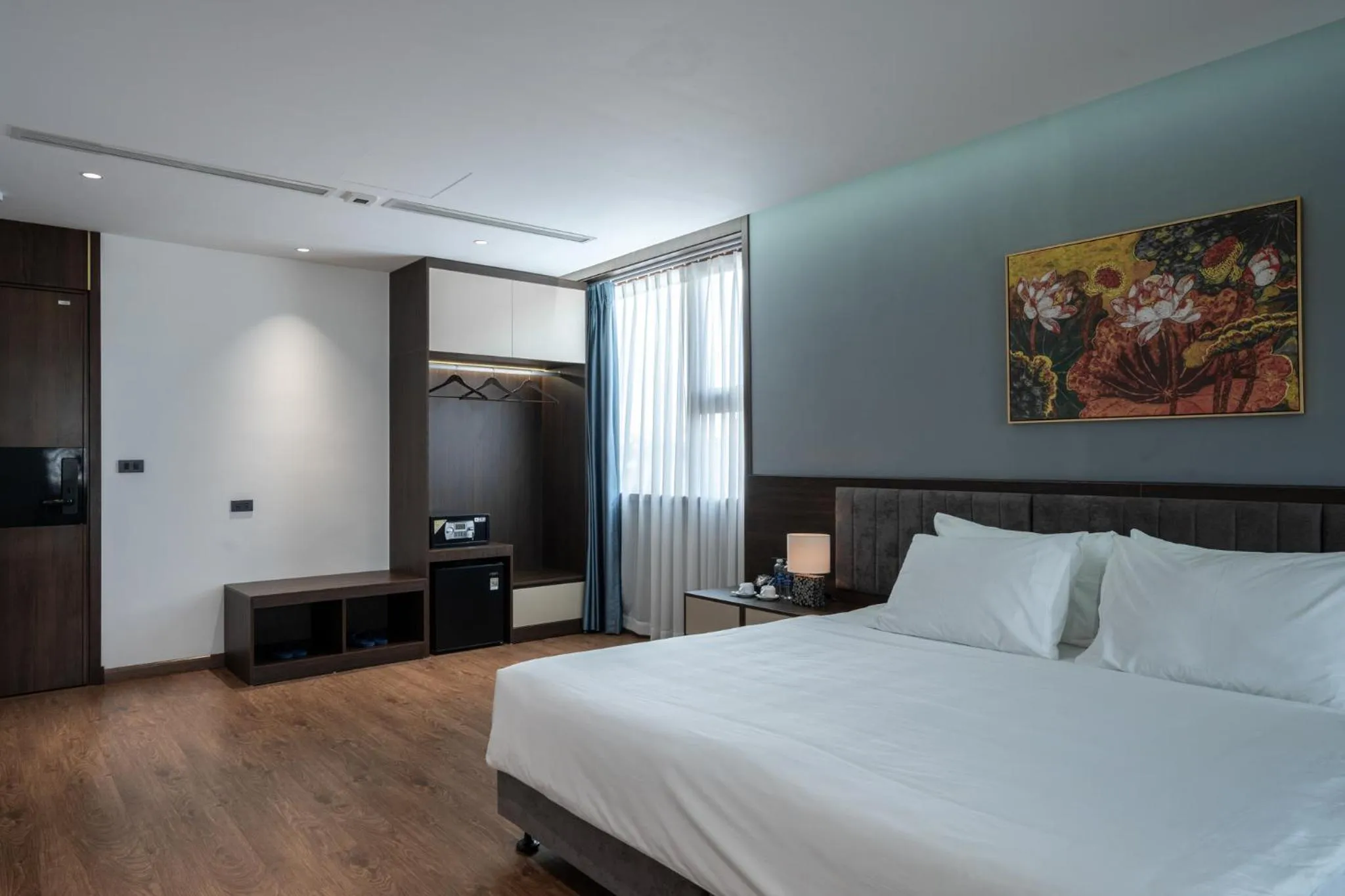 Bed in Luxe Paradise Hotel Nguyen Khac Hieu