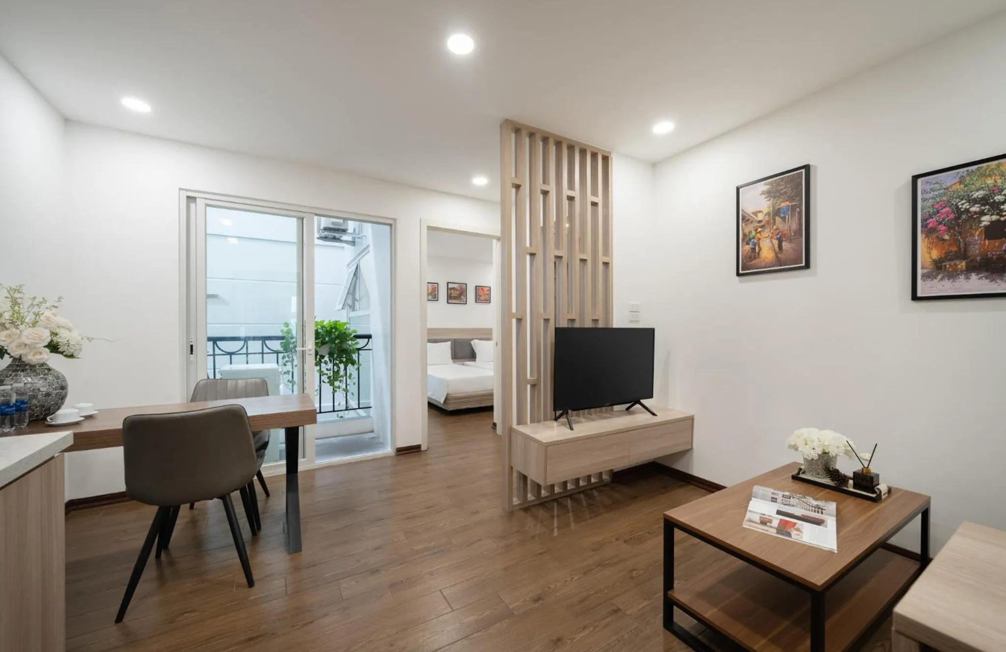 Bed in Luxe Paradise Hotel Nguyen Khac Hieu