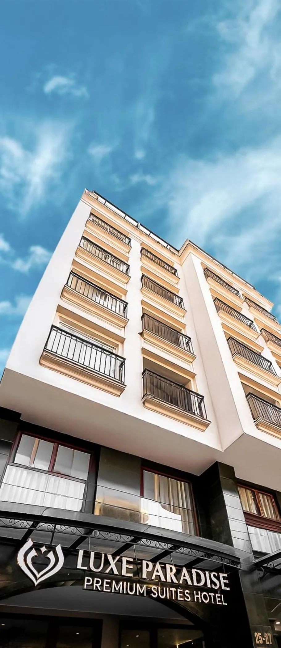 Property building in Luxe Paradise Hotel Nguyen Khac Hieu