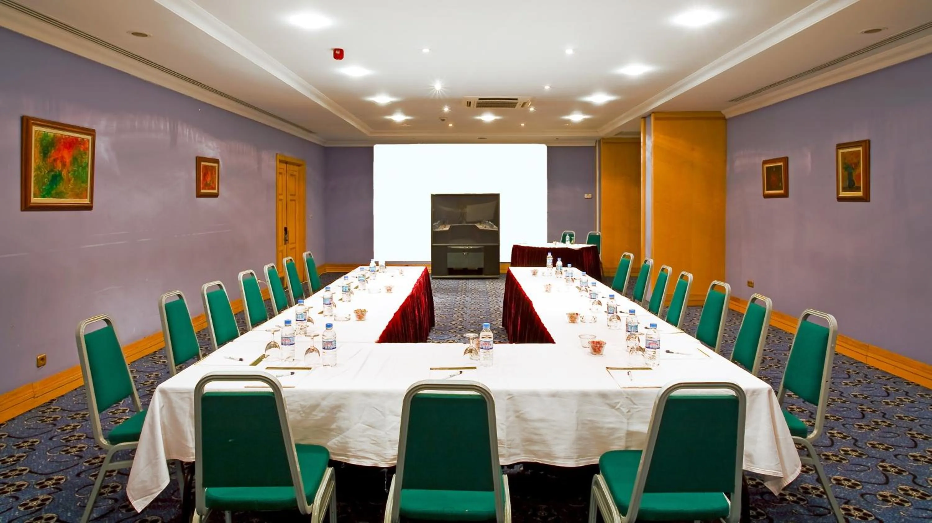 The Green Park Merter