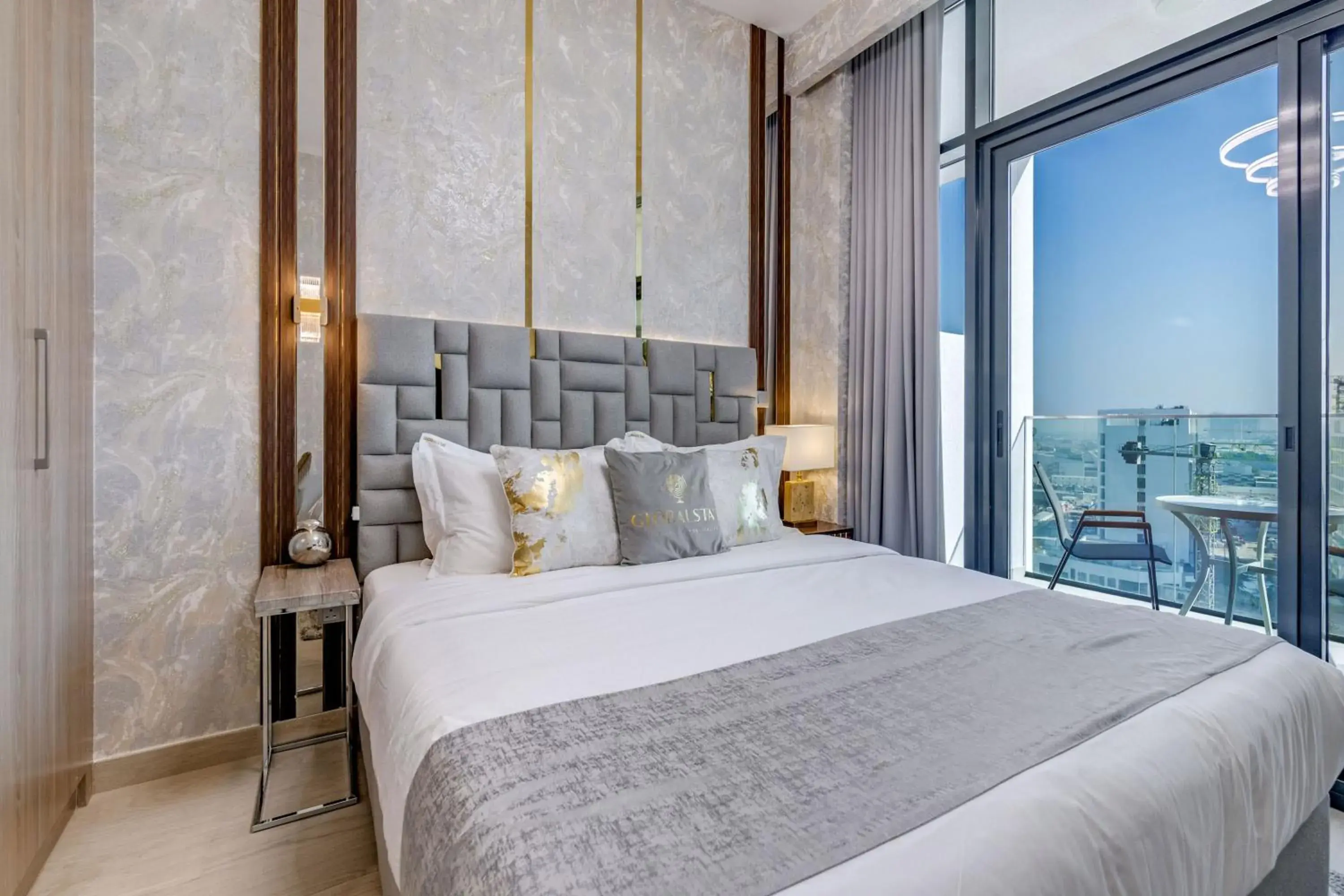 Bed in GLOBALSTAY Azizi Riviera 48 Bed in GLOBALSTAY Azizi Riviera 48