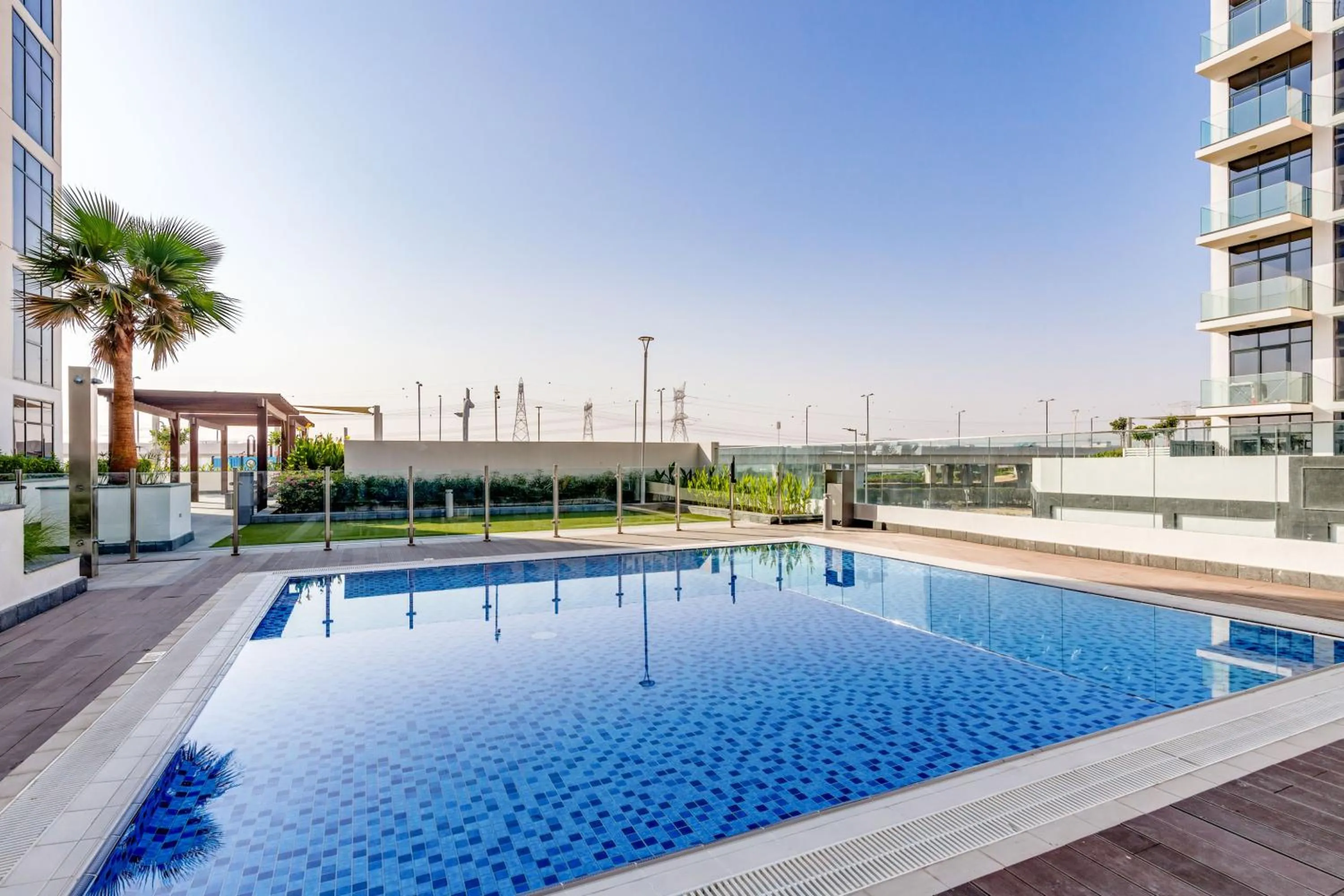 Swimming pool in GLOBALSTAY Azizi Riviera 48