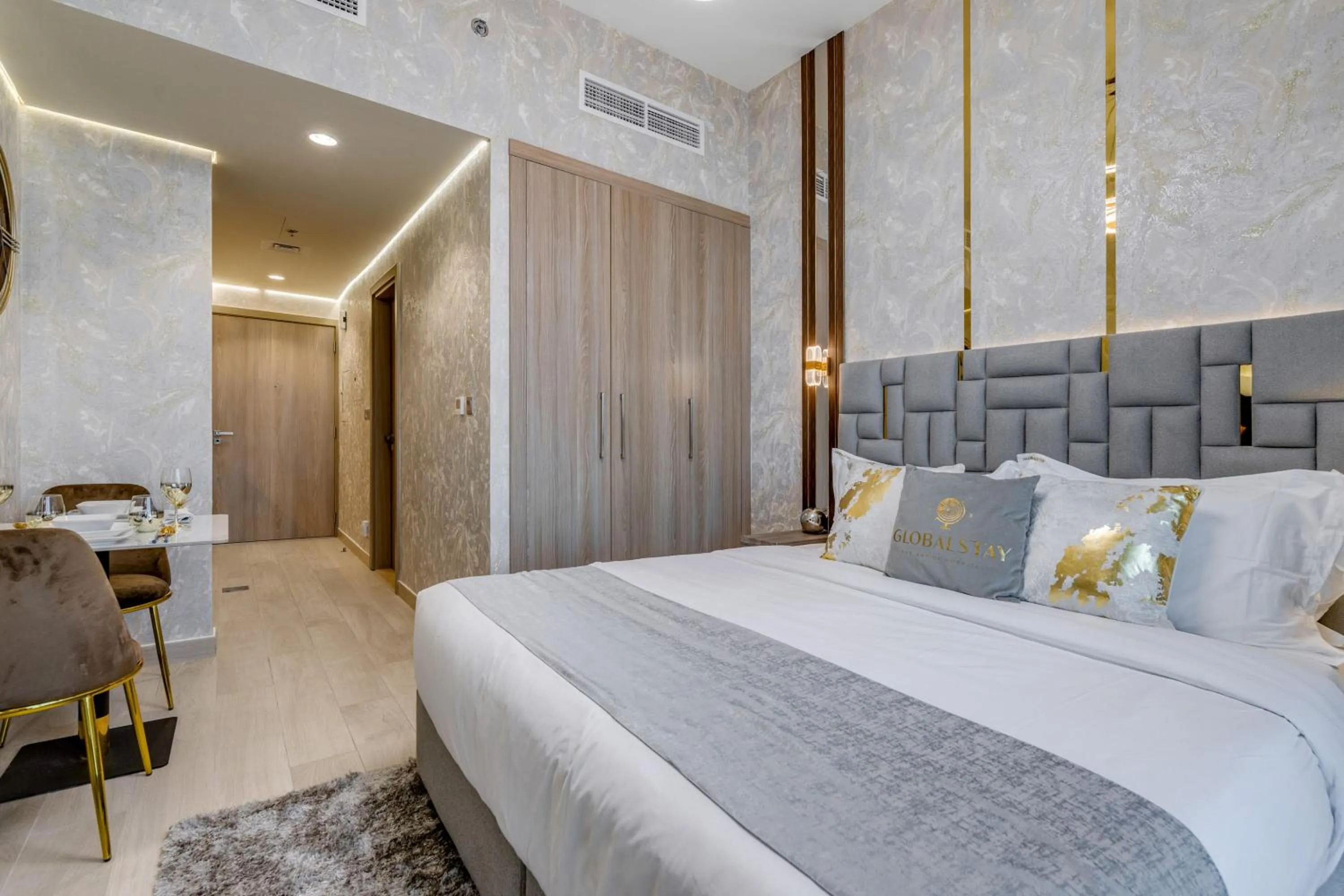 Bed in GLOBALSTAY Azizi Riviera 48