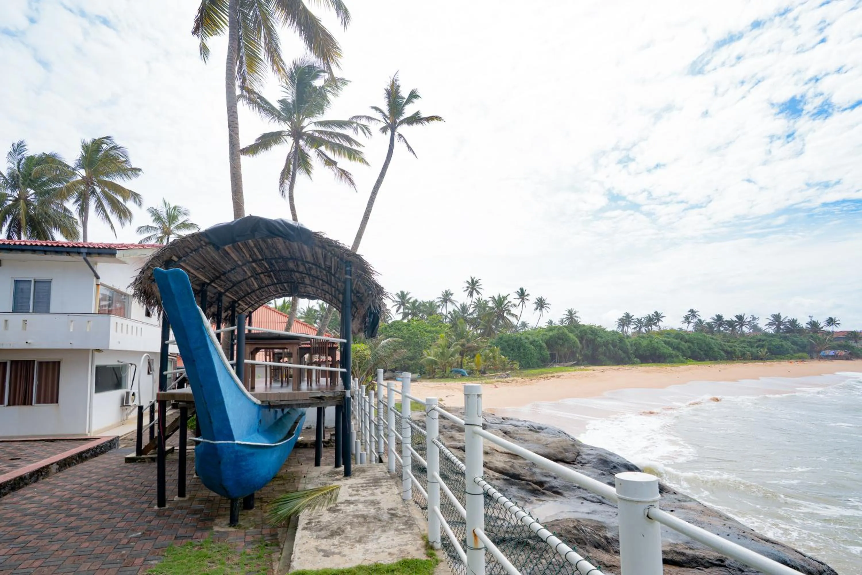 Beach in Amara White Villa