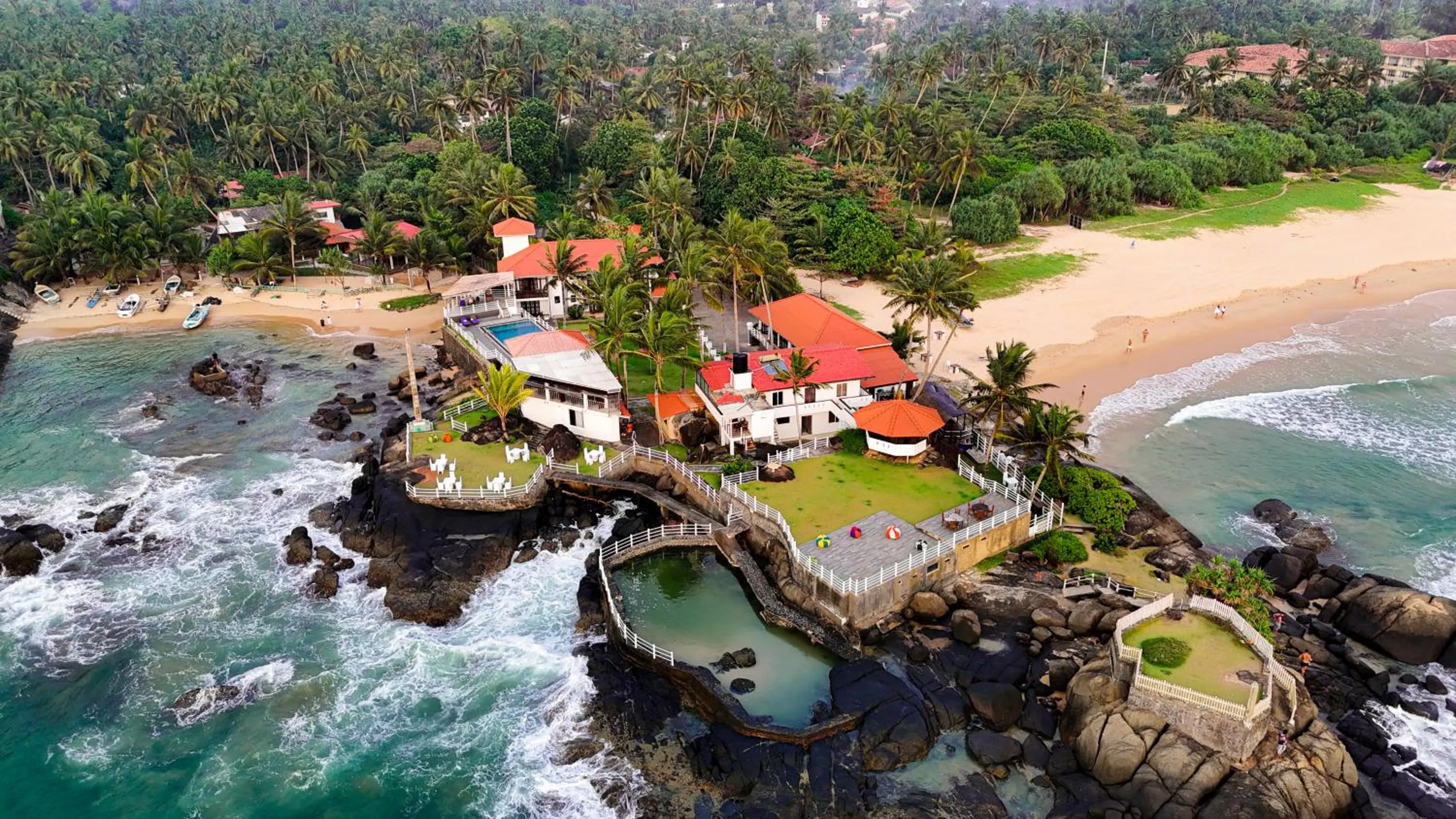 Property building in Amara White Villa