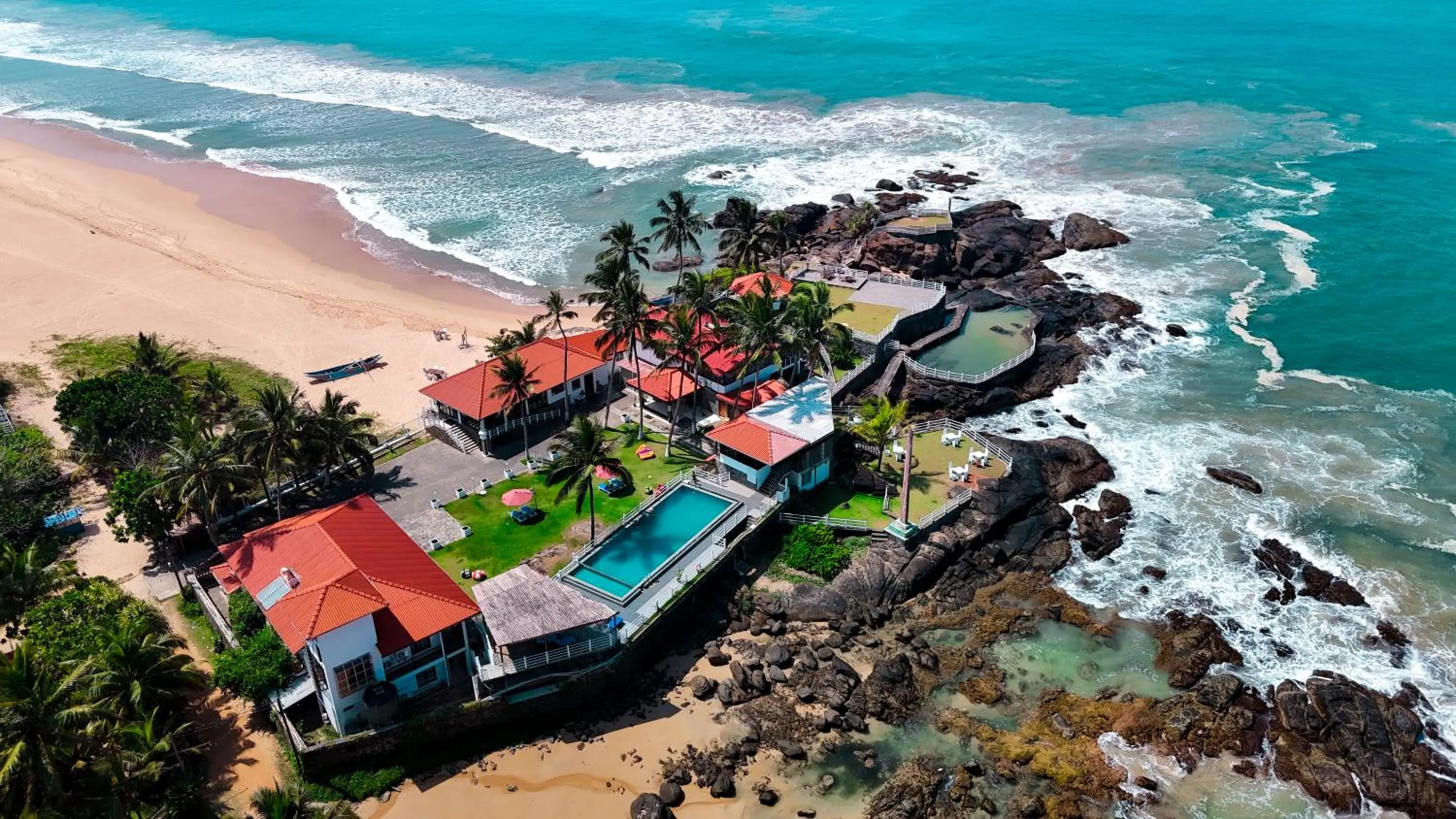 Property building in Amara White Villa