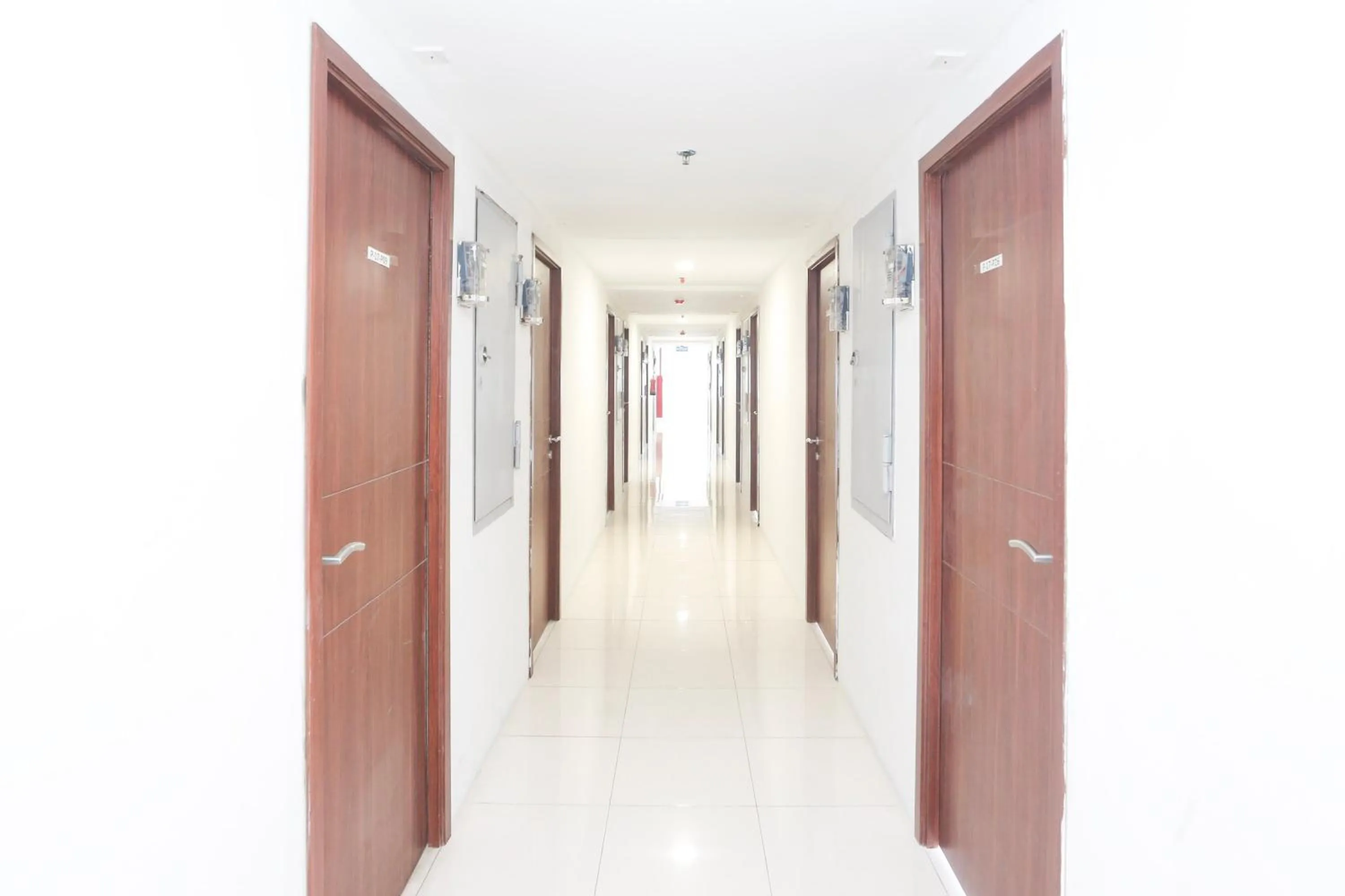 Lobby or reception in Collection O metroploitian park Serviced Apartmen