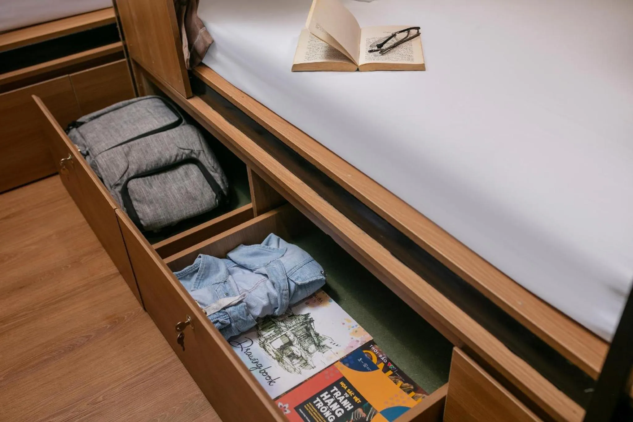 locker in Wanderlust Station Hostel