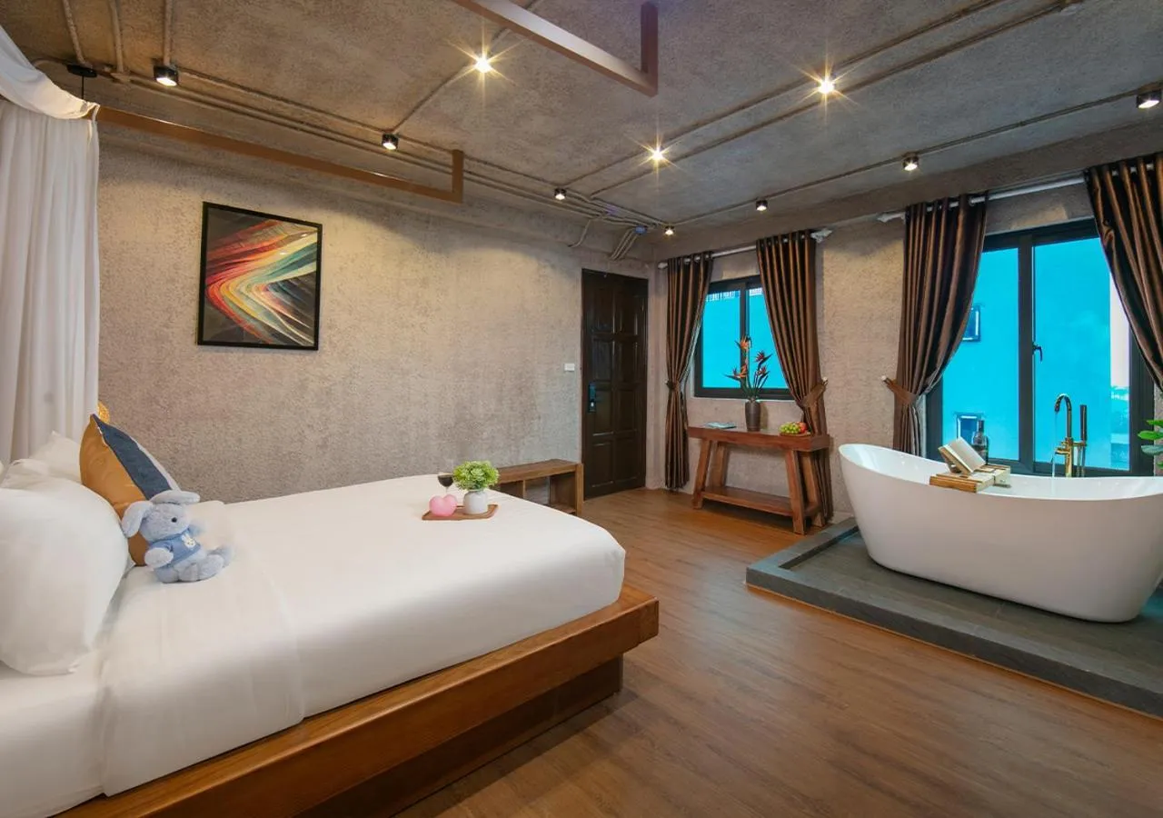 Bed in Wanderlust Station Hostel