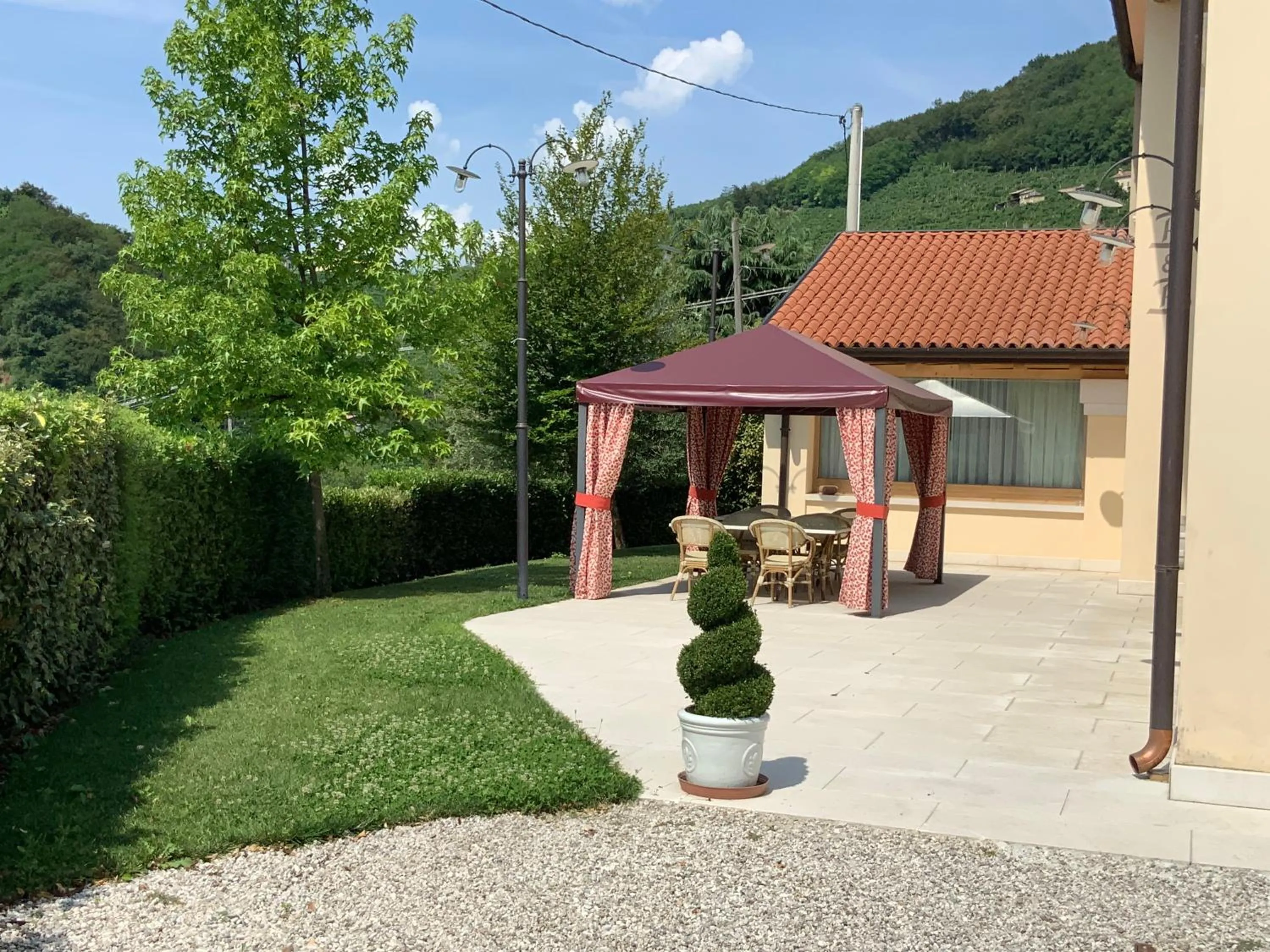 Facade/entrance in La Valdella