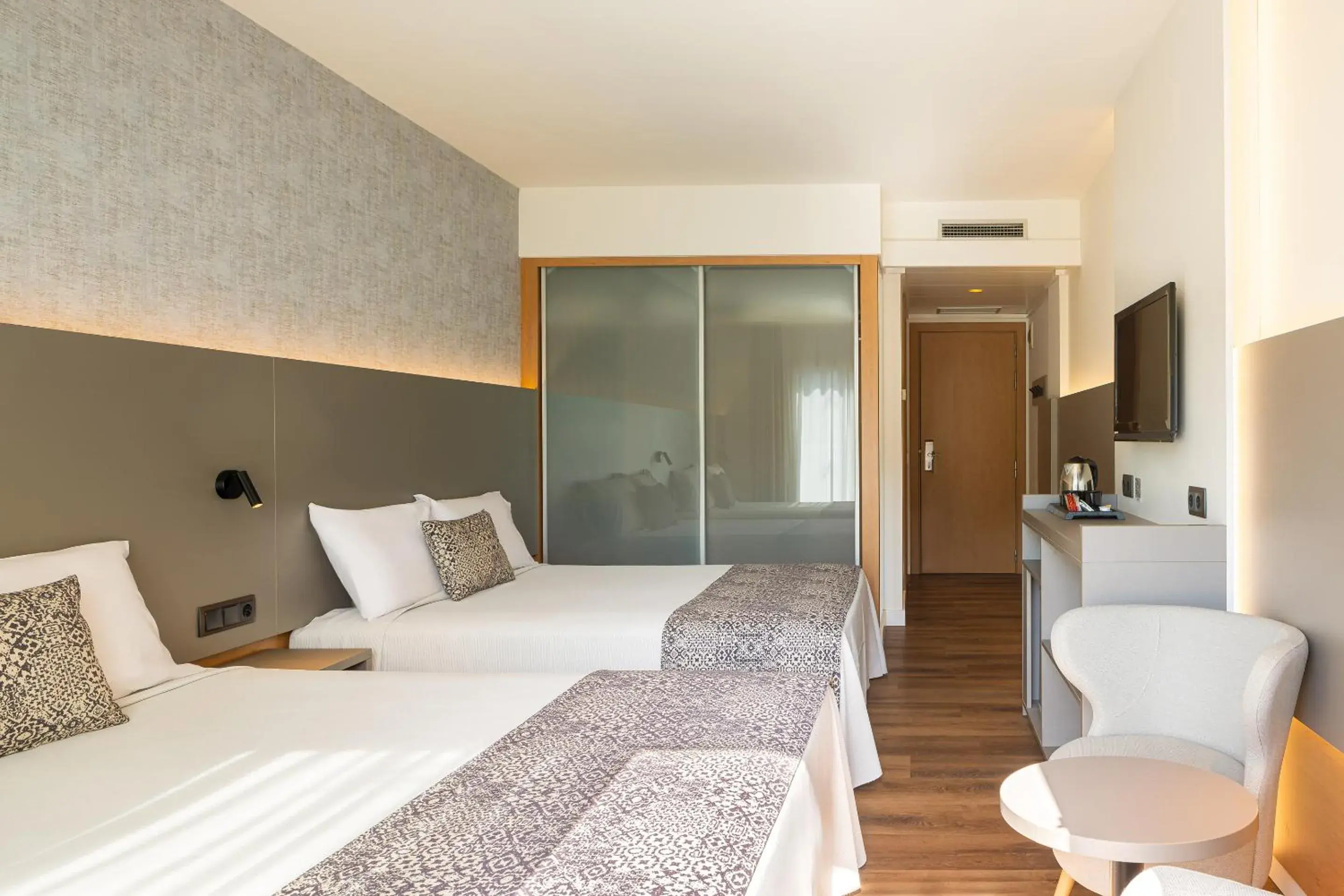 Bed in Golden Bahía de Tossa & Spa 4* Sup. Bed in Golden Bahía de Tossa & Spa 4* Sup.