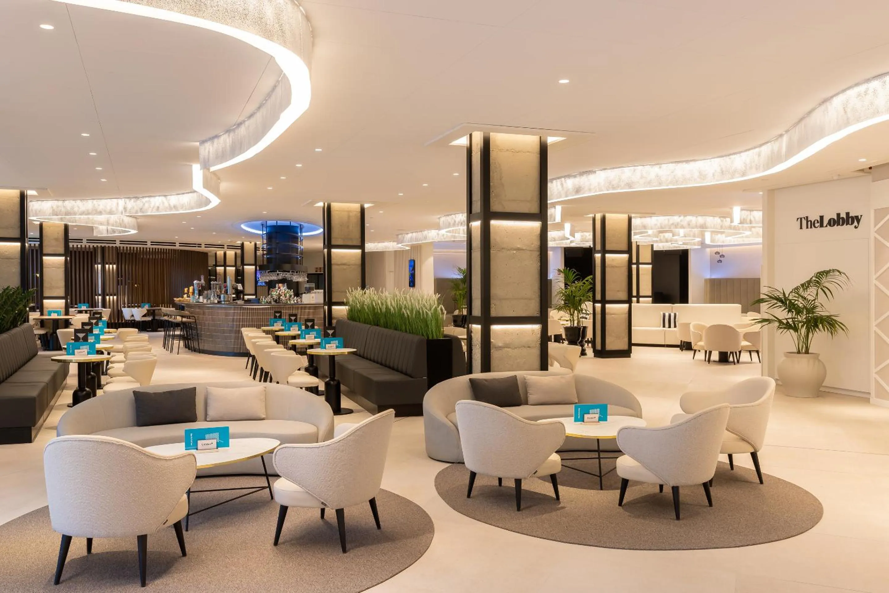 Lounge or bar in Golden Bahía de Tossa & Spa 4* Sup.