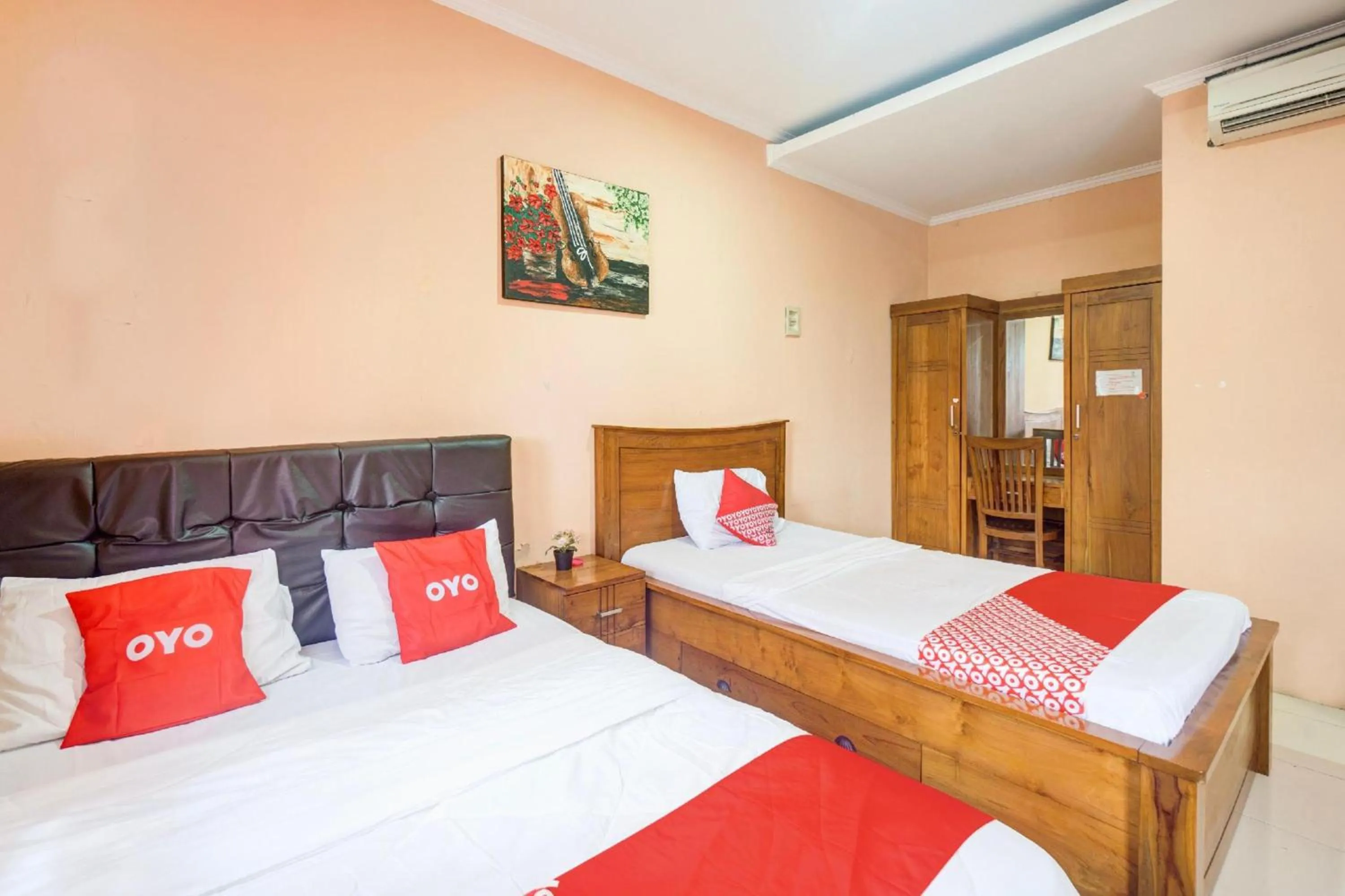 Photo of the whole room, Bed in Hotel O Tebet Near Tebet Station Formerly Sabda Guest House