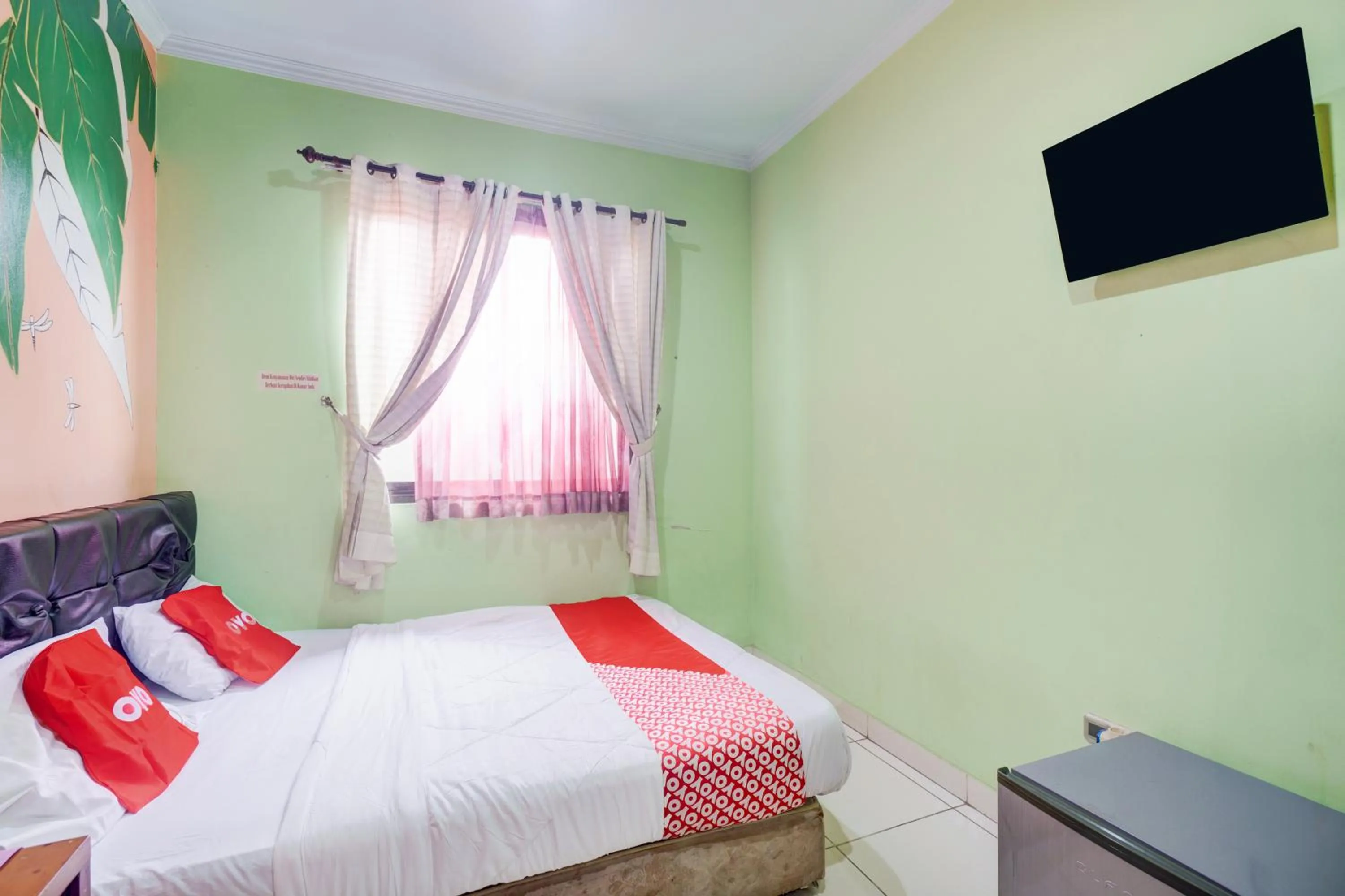 Bedroom, Bed in OYO 94426 Sabda Guest House