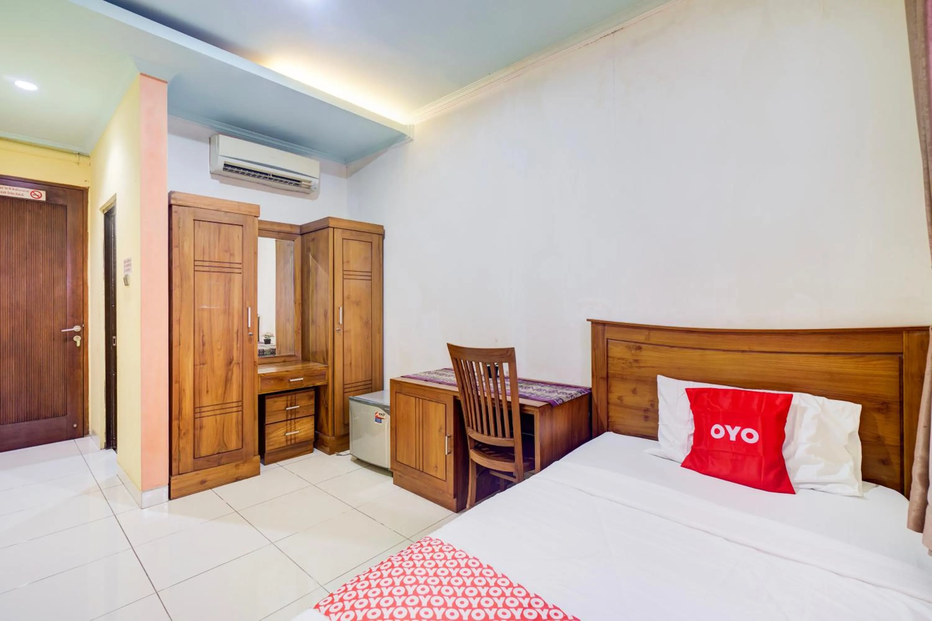 Bedroom, Bed in OYO 94426 Sabda Guest House