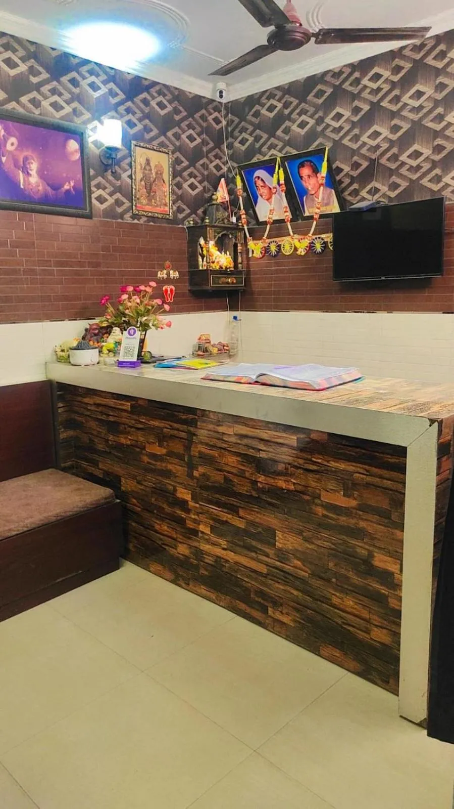 Shri Sai Guest House