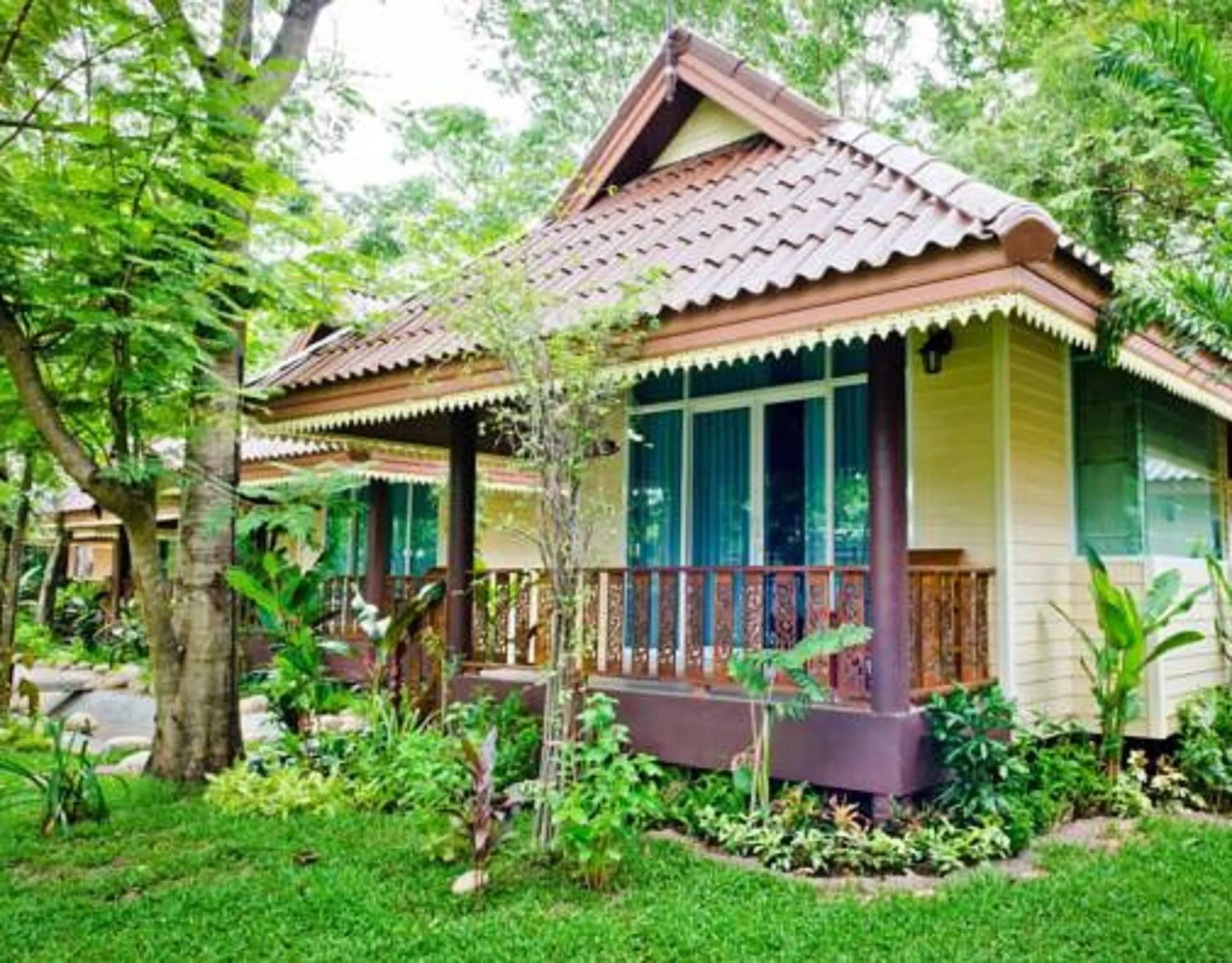 Patio in Baan Nam Pen Resort