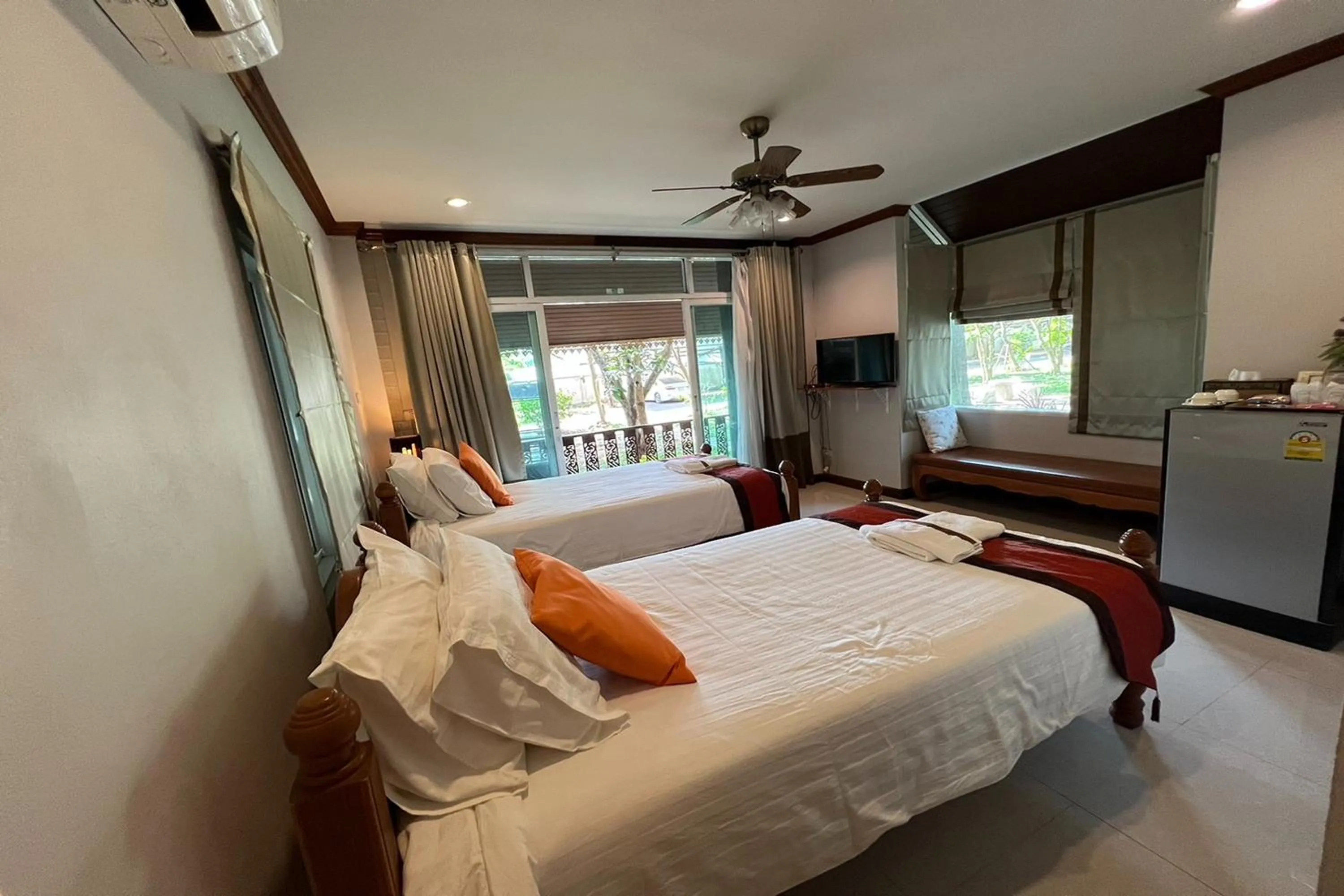 Bedroom, Bed in Baan Nam Pen Resort