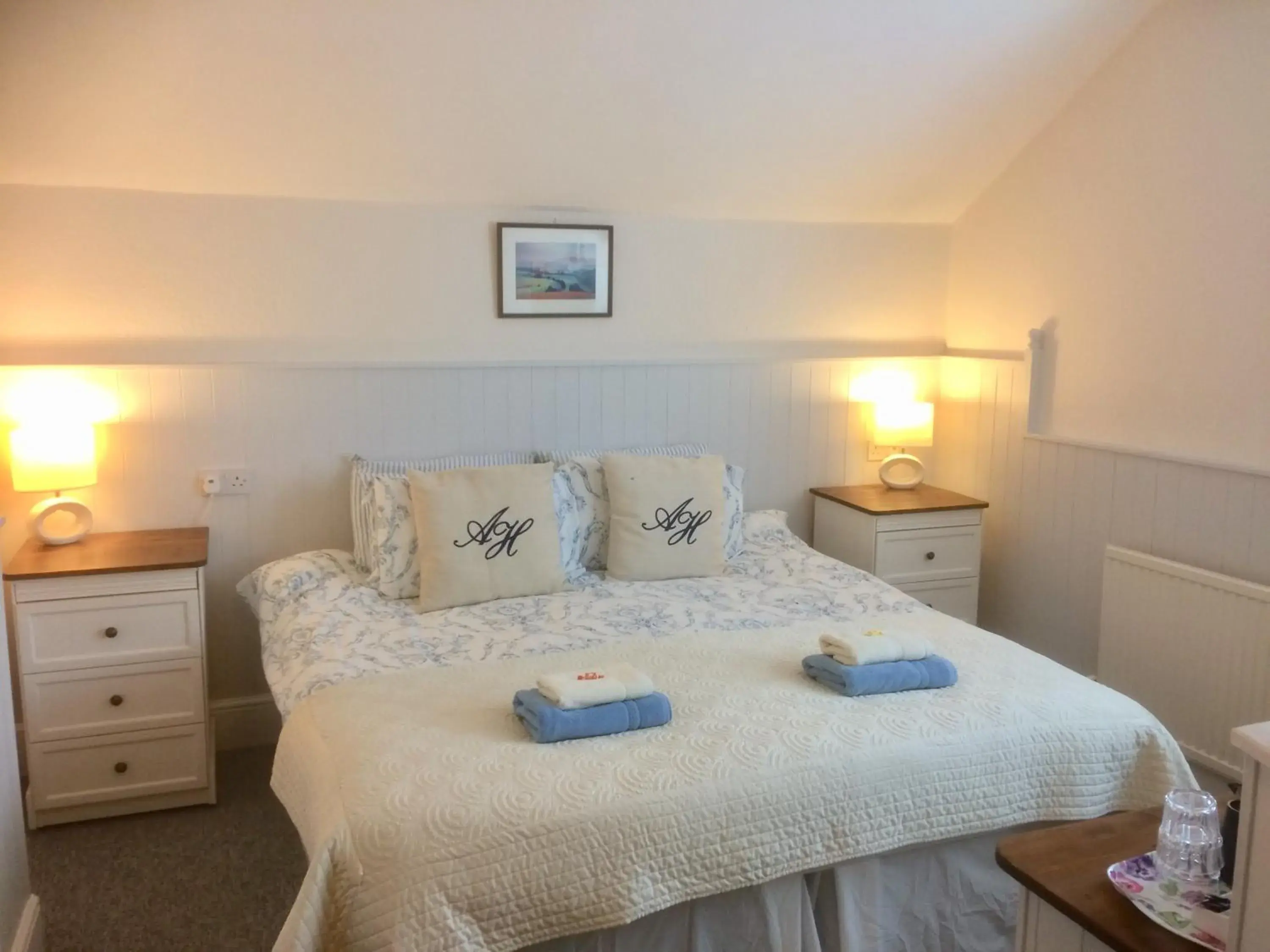 King or Twin Room with Bathroom in Arden House King or Twin Room with Bathroom in Arden House