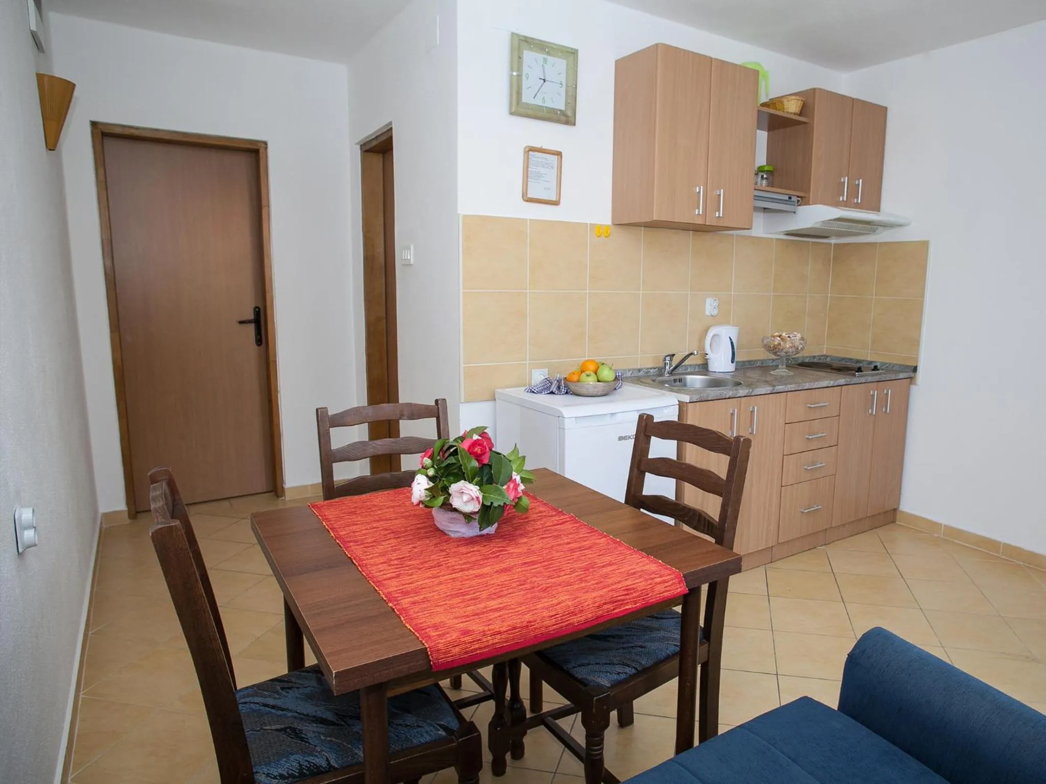 Dining area in Daria Apartments
