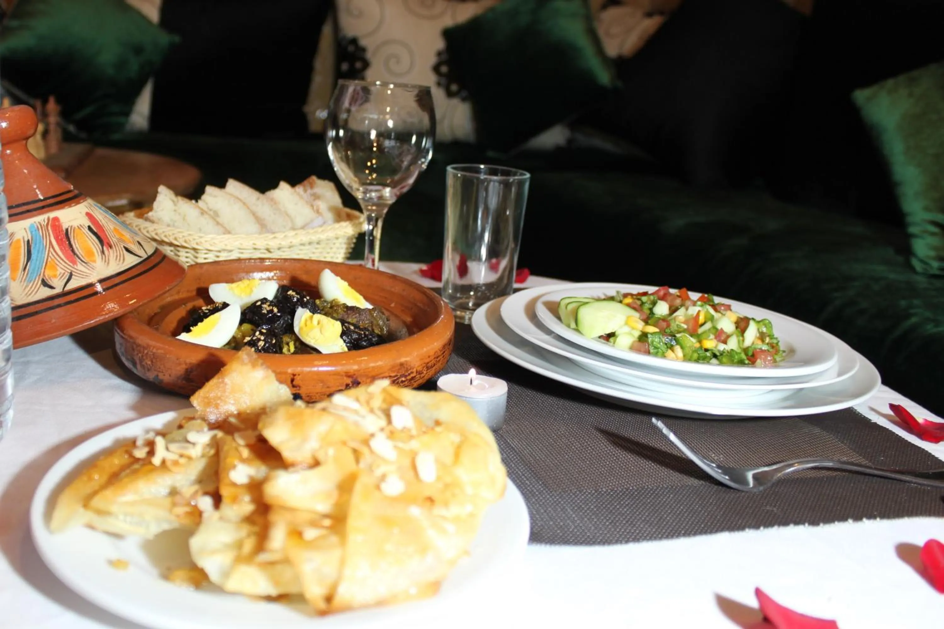 Food and drinks in Riad Al Wafaa