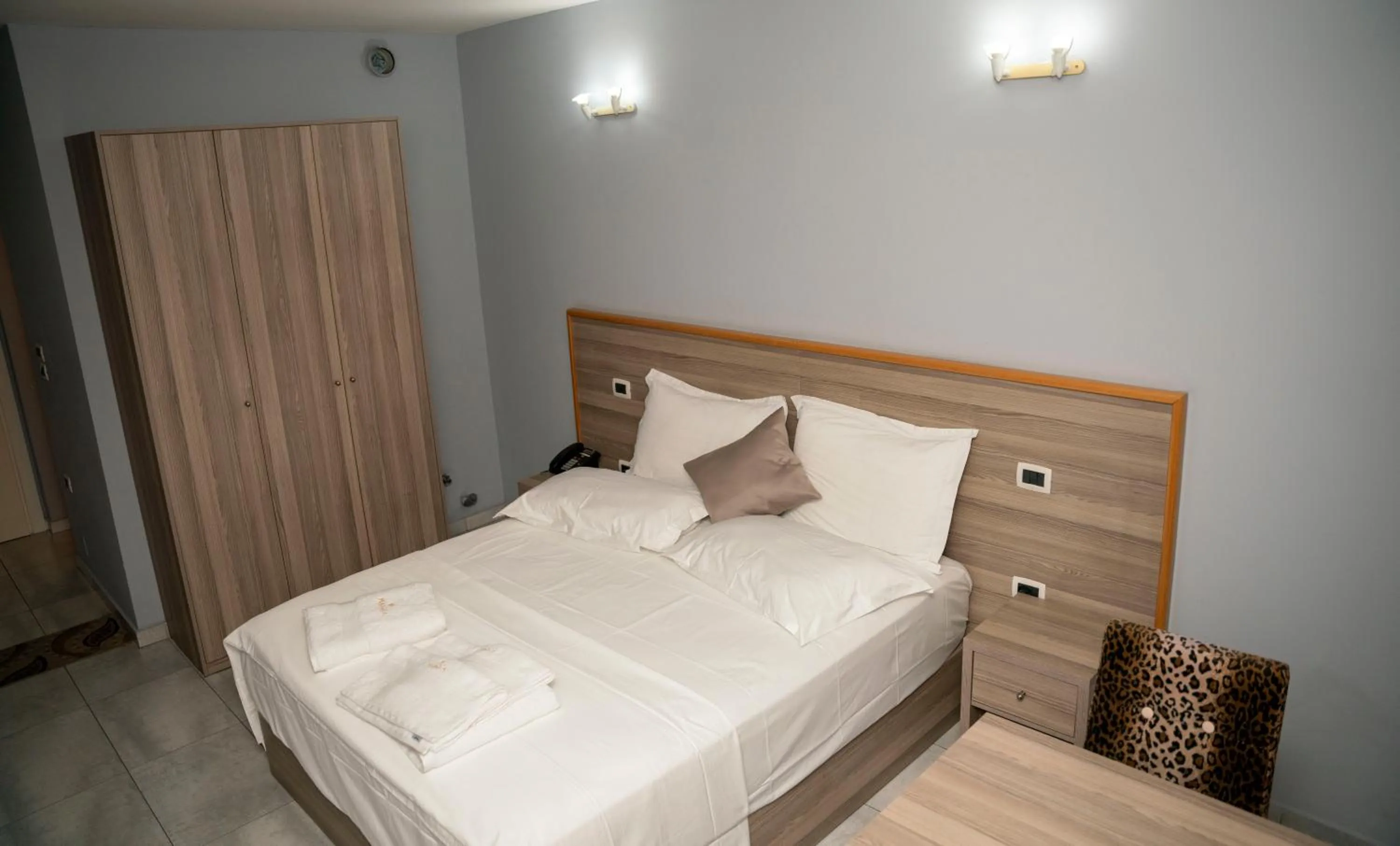 Bed in Hotel Pernoca