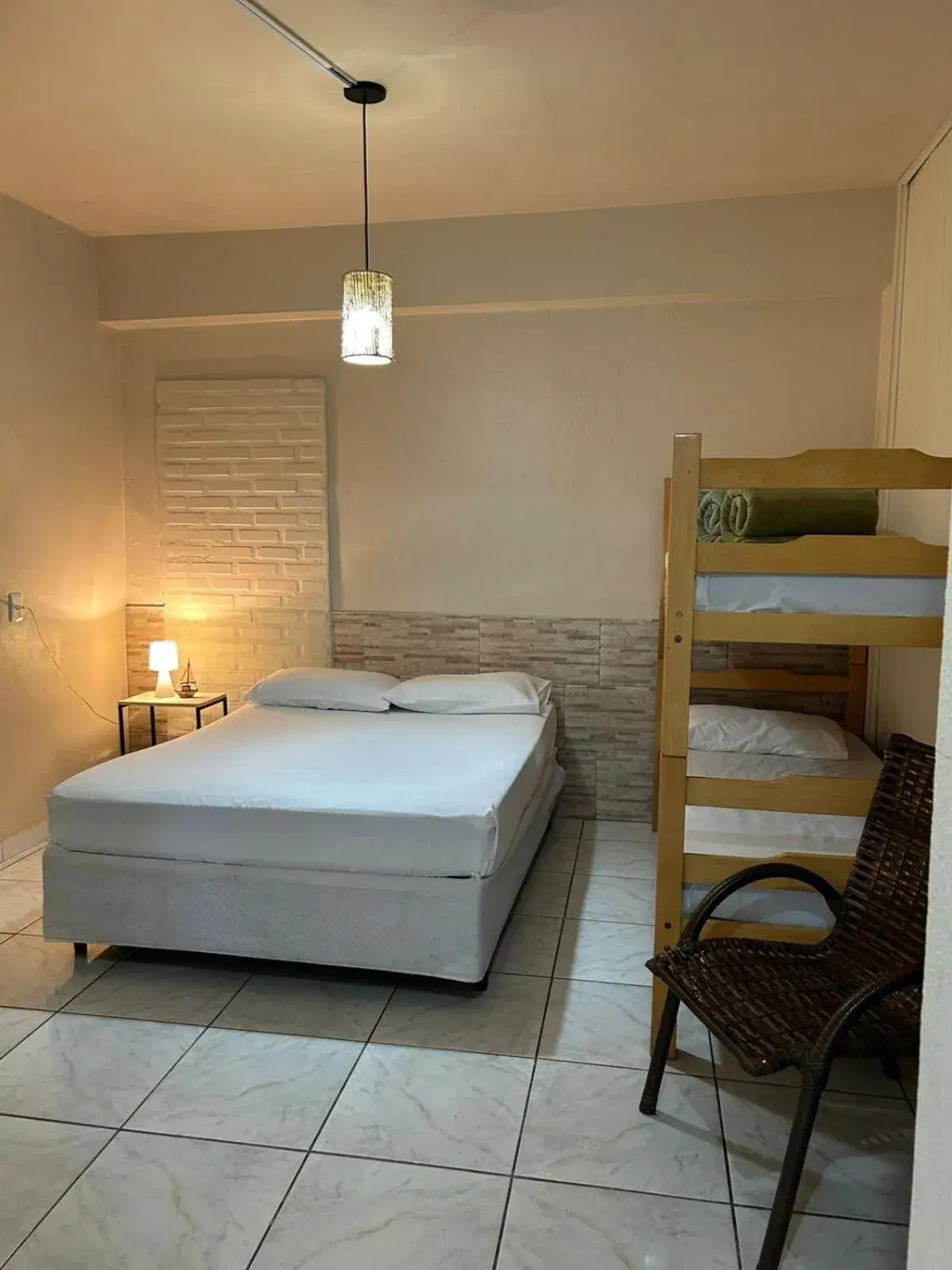 Economy Quadruple Room in Pousada Rota do Parque Economy Quadruple Room in Pousada Rota do Parque
