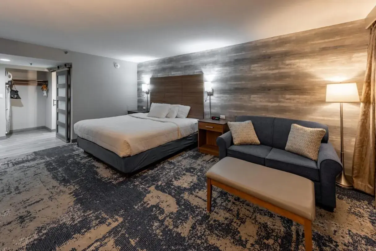 Photo of the whole room in MCM Elegante Hotel Photo of the whole room in MCM Elegante Hotel