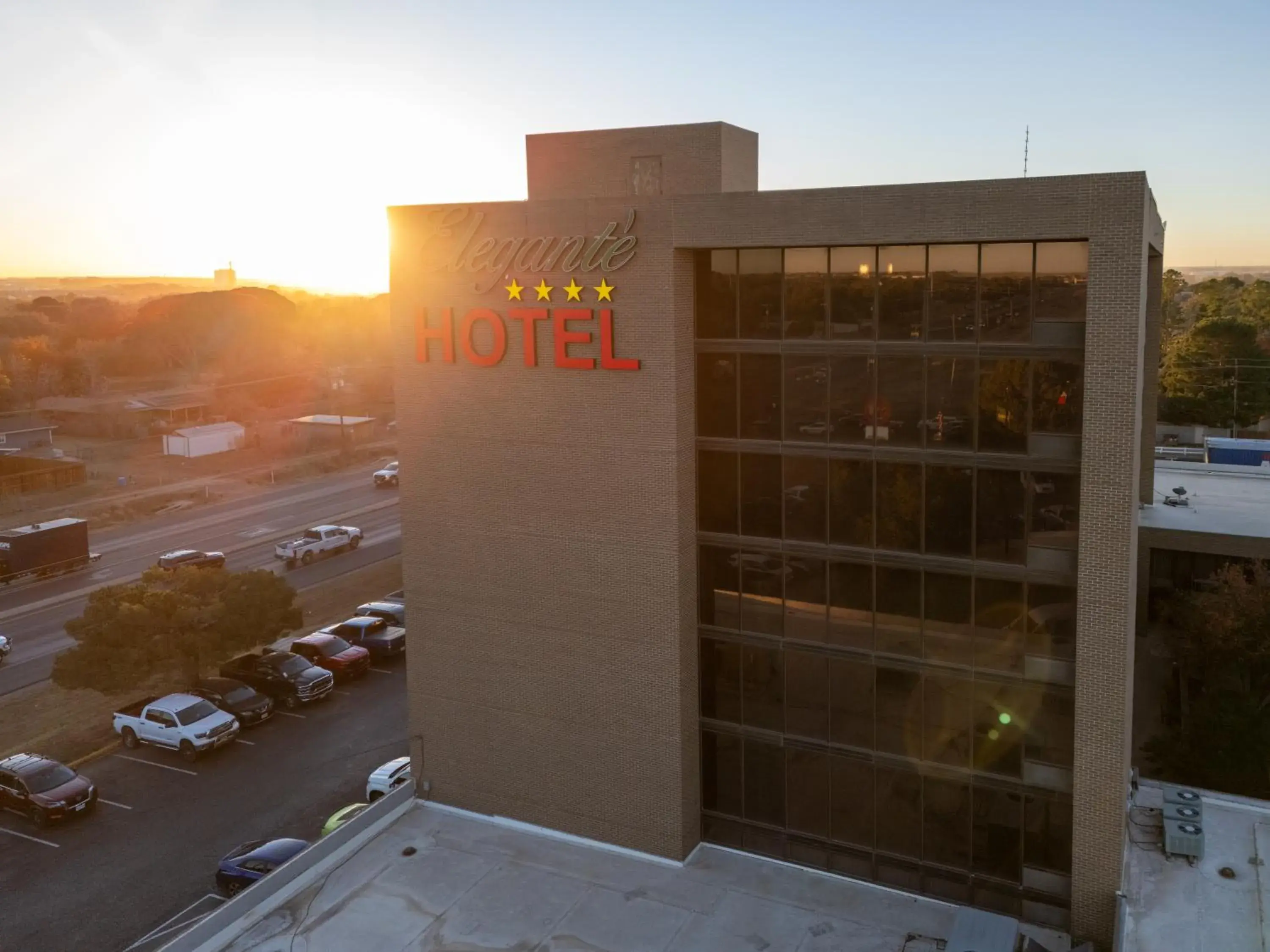 Property building in MCM Elegante Hotel Property building in MCM Elegante Hotel