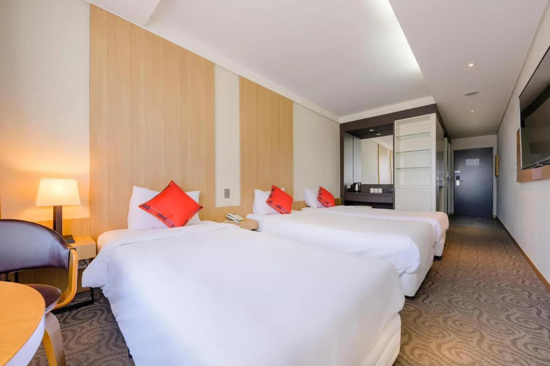 Decorative detail, Bed in Shin Shin Hotel Jeju Worldcup Decorative detail, Bed in Shin Shin Hotel Jeju Worldcup