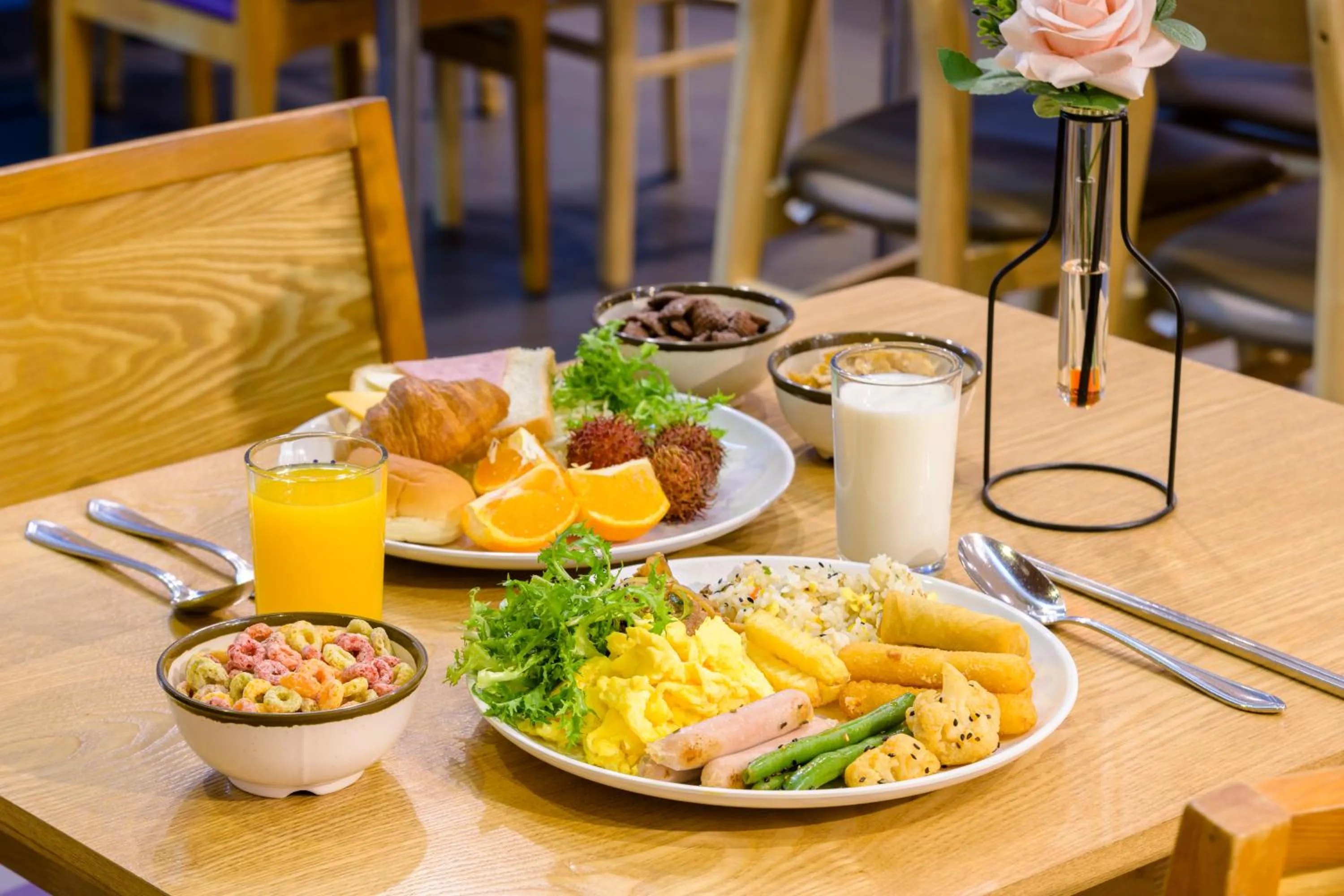 Continental breakfast in Shin Shin Hotel Jeju Worldcup