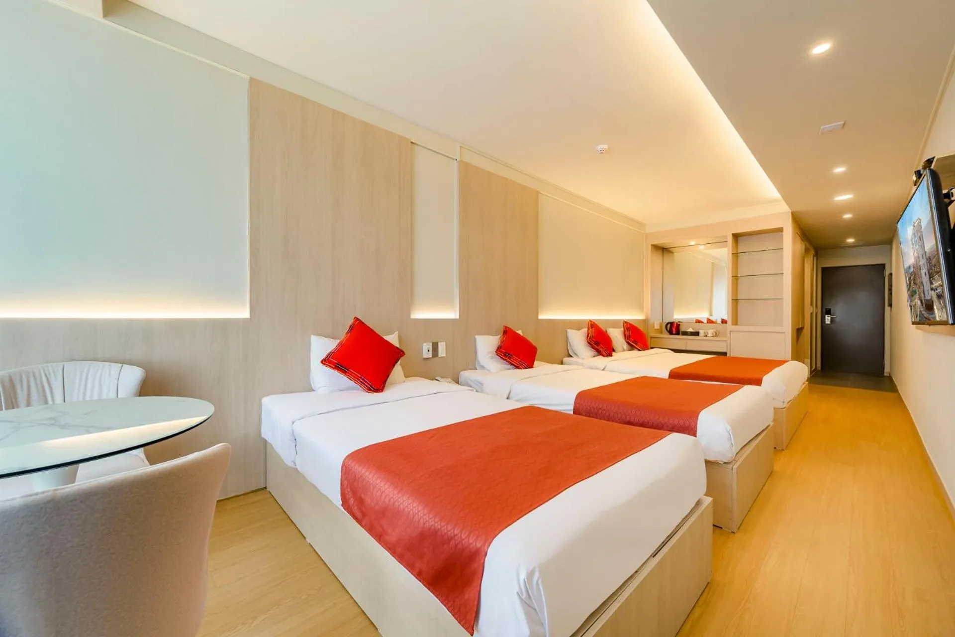 Bed in Shin Shin Hotel Jeju Worldcup