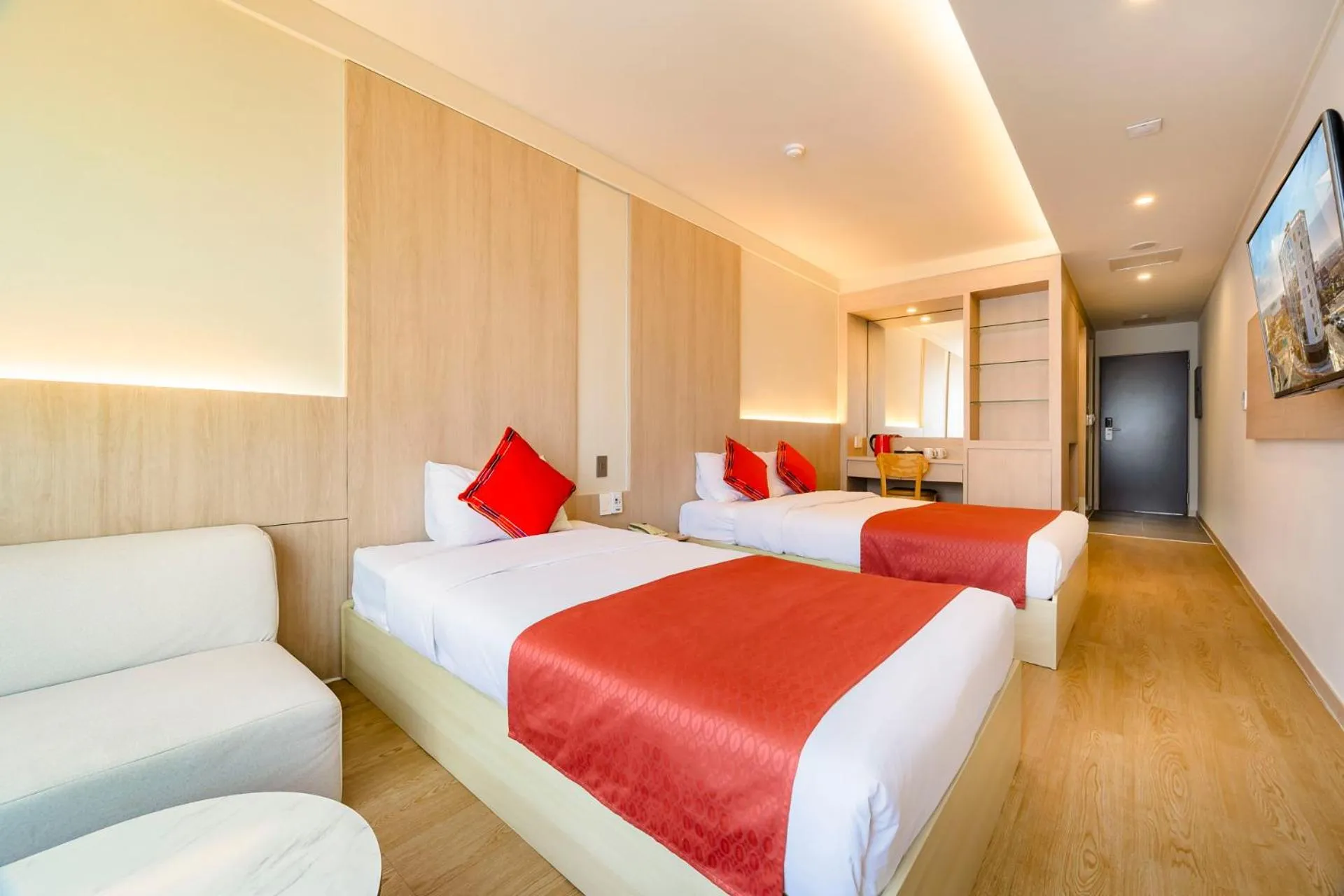 Bed in Shin Shin Hotel Jeju Worldcup