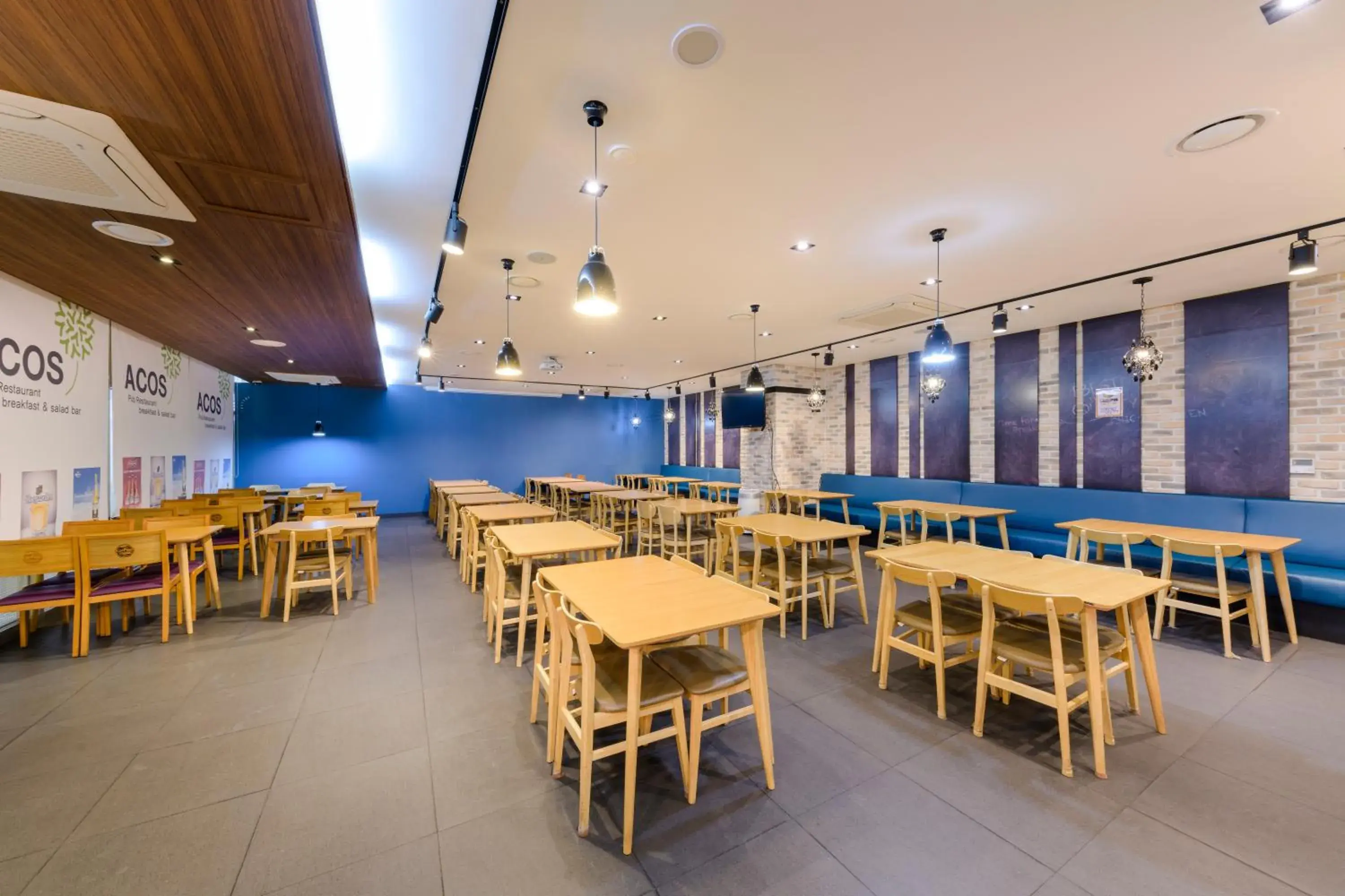 Restaurant/places to eat in Shin Shin Hotel Jeju Worldcup Restaurant/places to eat in Shin Shin Hotel Jeju Worldcup