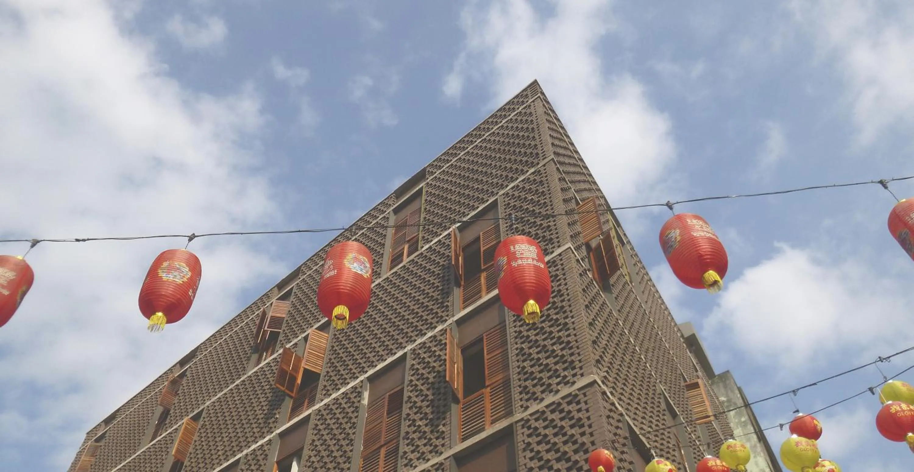 Facade/entrance in Lantern Hotel