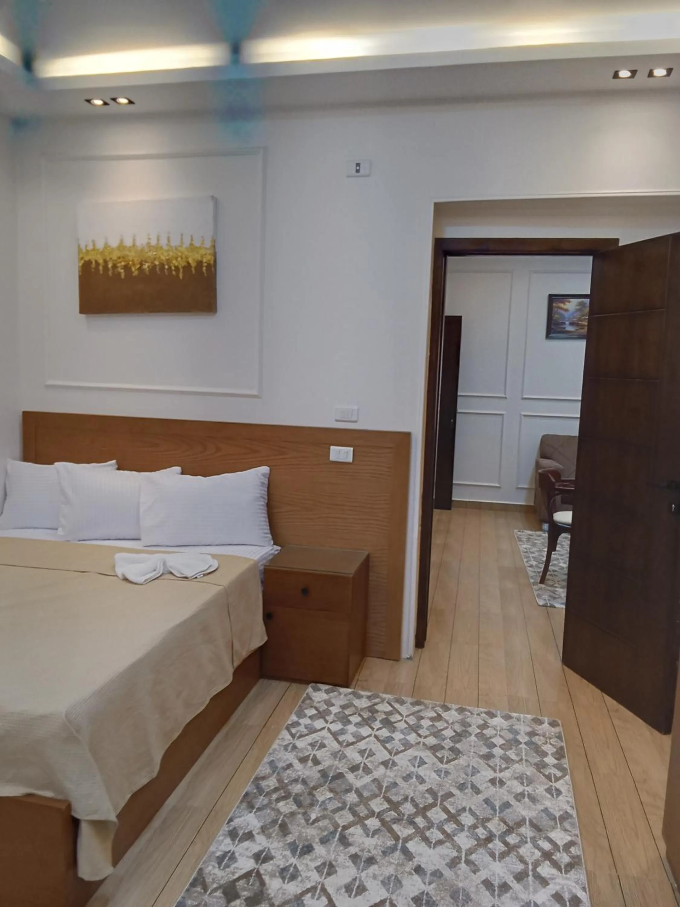 Bed in New Panorama Inn