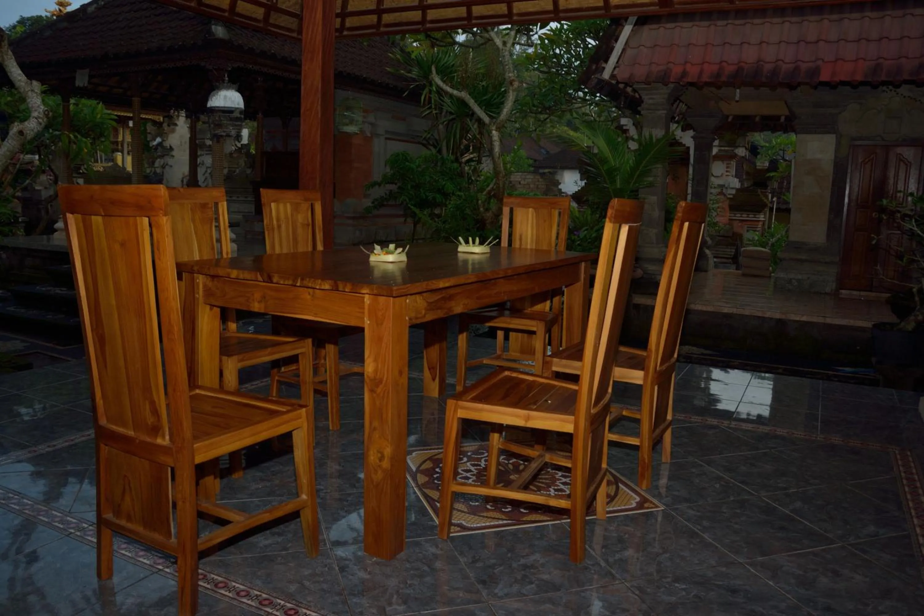 Restaurant/places to eat in Pondok Bali