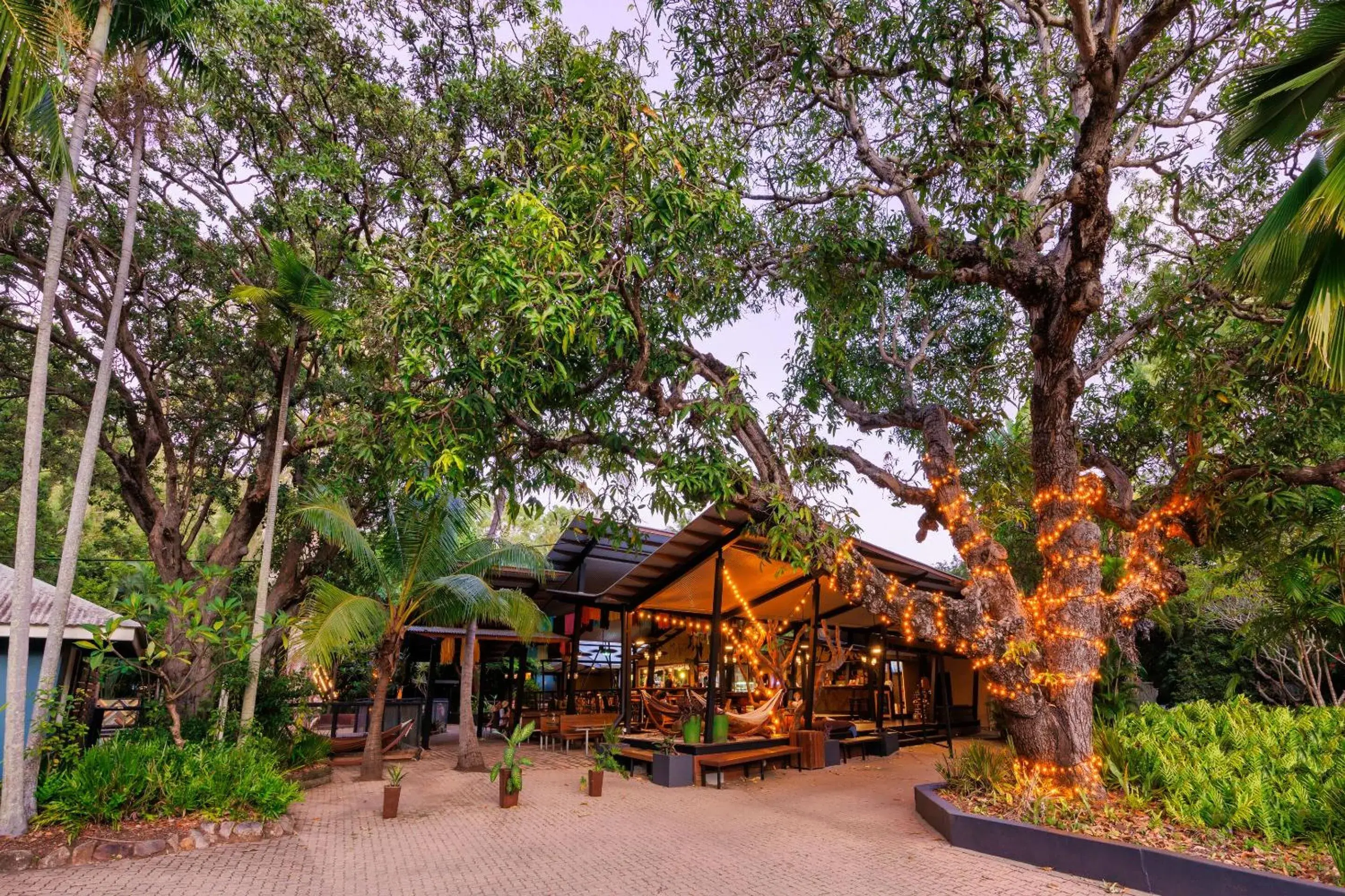 Property building in Bounce Magnetic Island and Koala Park - formerly Roamer Property building in Bounce Magnetic Island and Koala Park - formerly Roamer