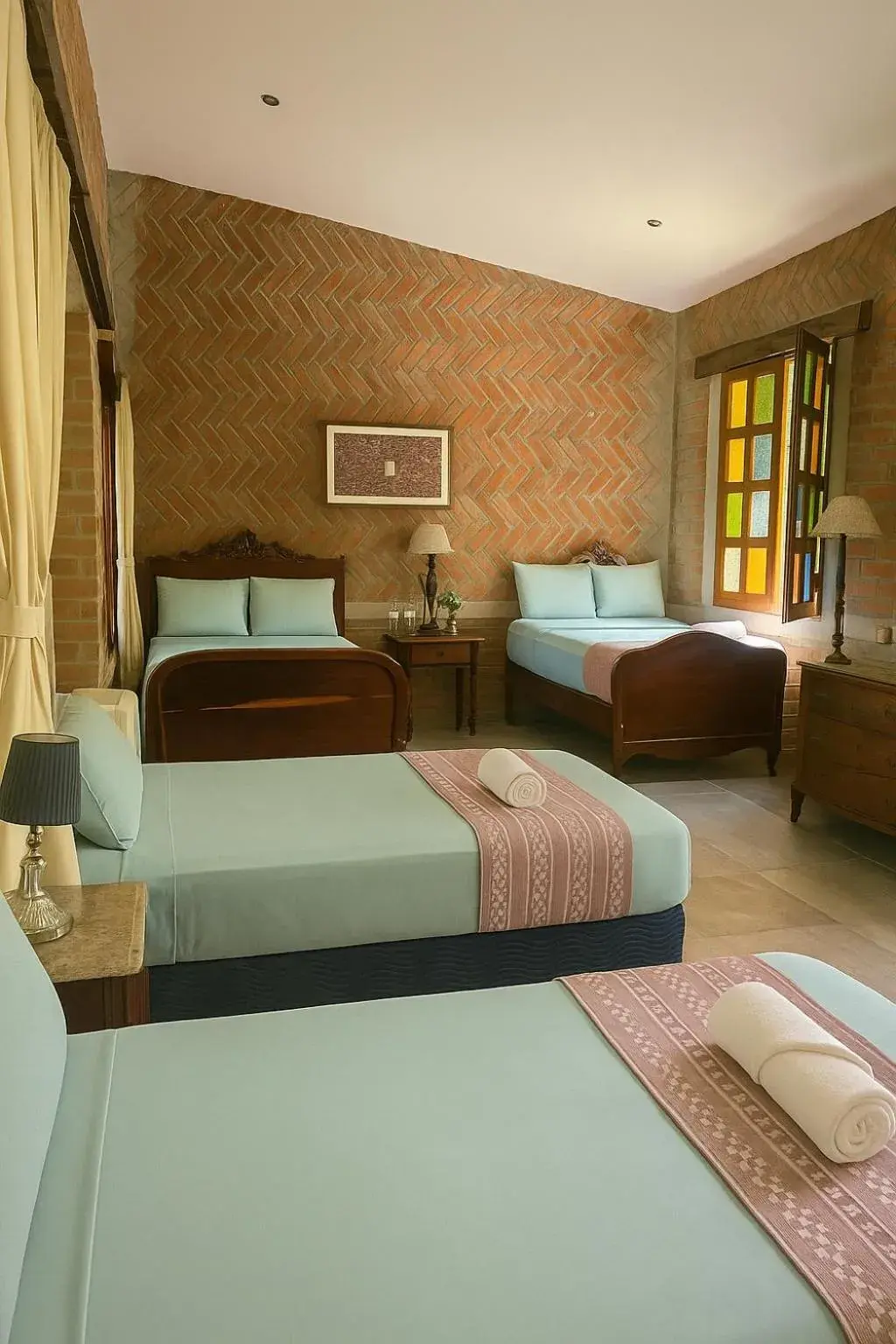 Quadruple Room in Los Cuatro Olivos Hotel Boutique Quadruple Room in Los Cuatro Olivos Hotel Boutique