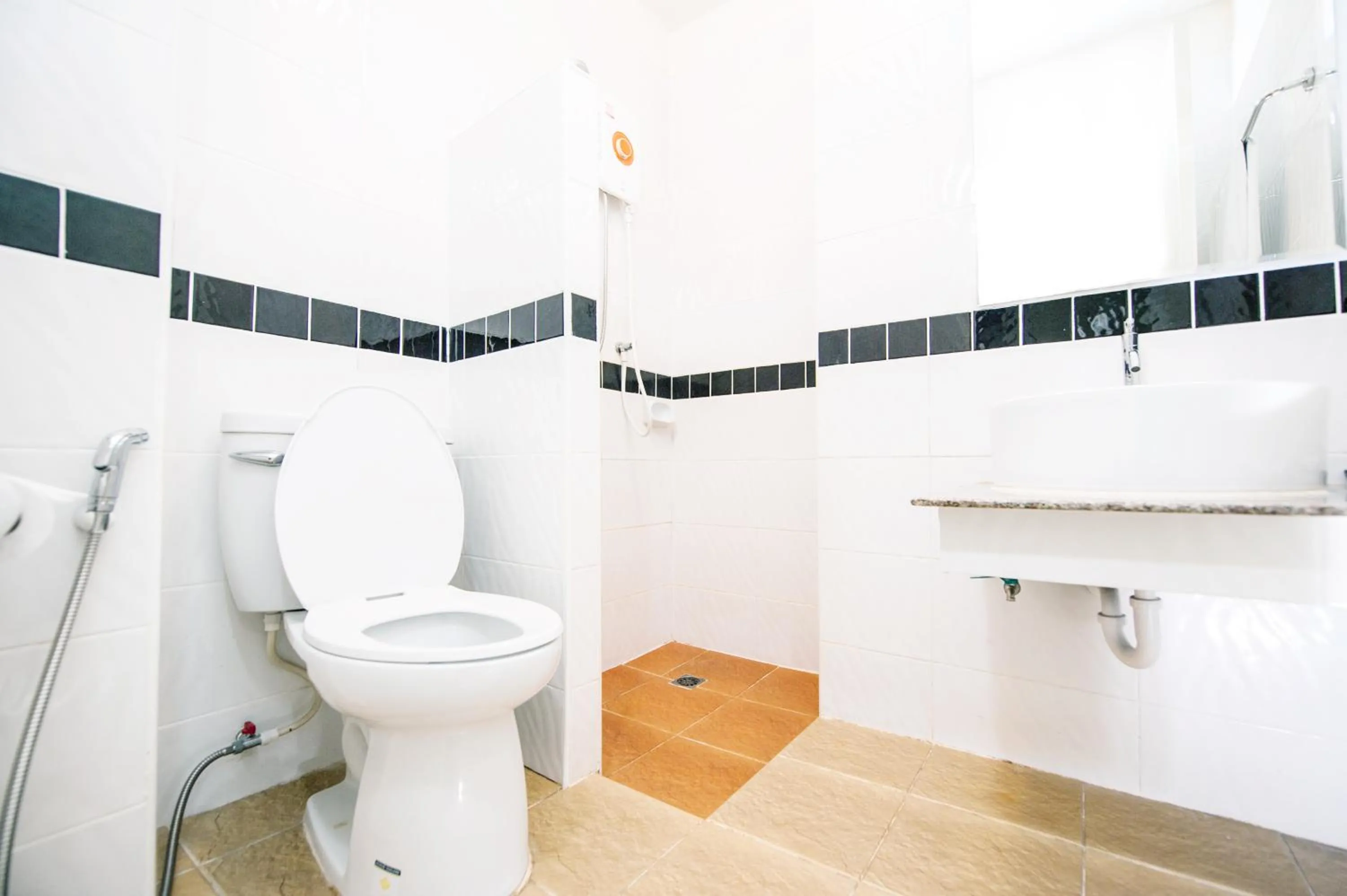 Bathroom in Prajaktra City Hostel