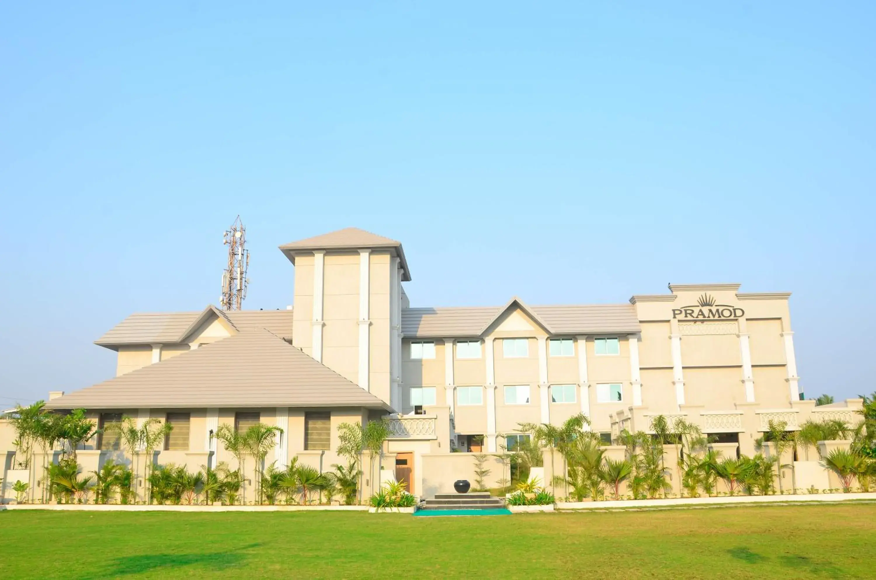 Facade/entrance in Pramod Convention & Beach Resorts Facade/entrance in Pramod Convention & Beach Resorts