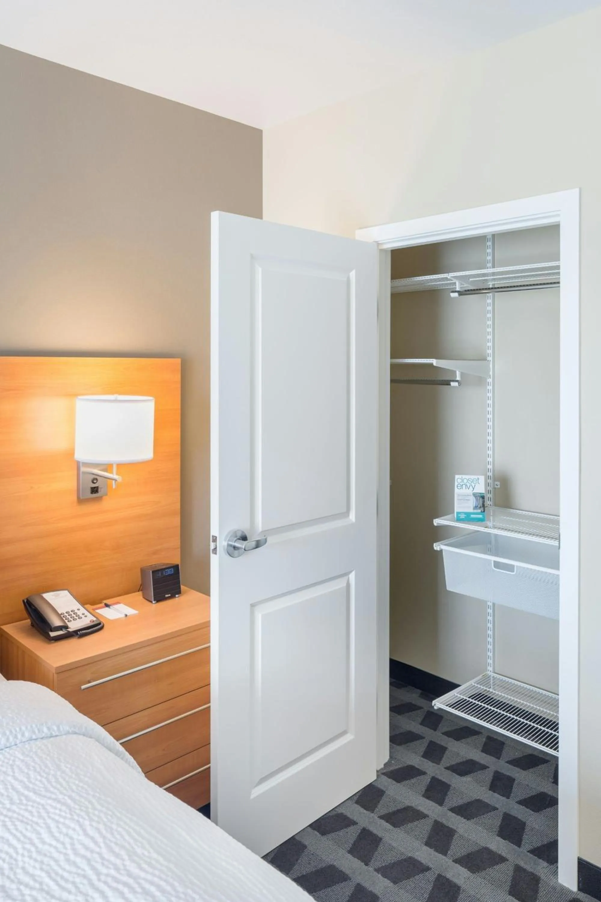 Photo of the whole room, Bed in TownePlace by Marriott Suites Portland Vancouver