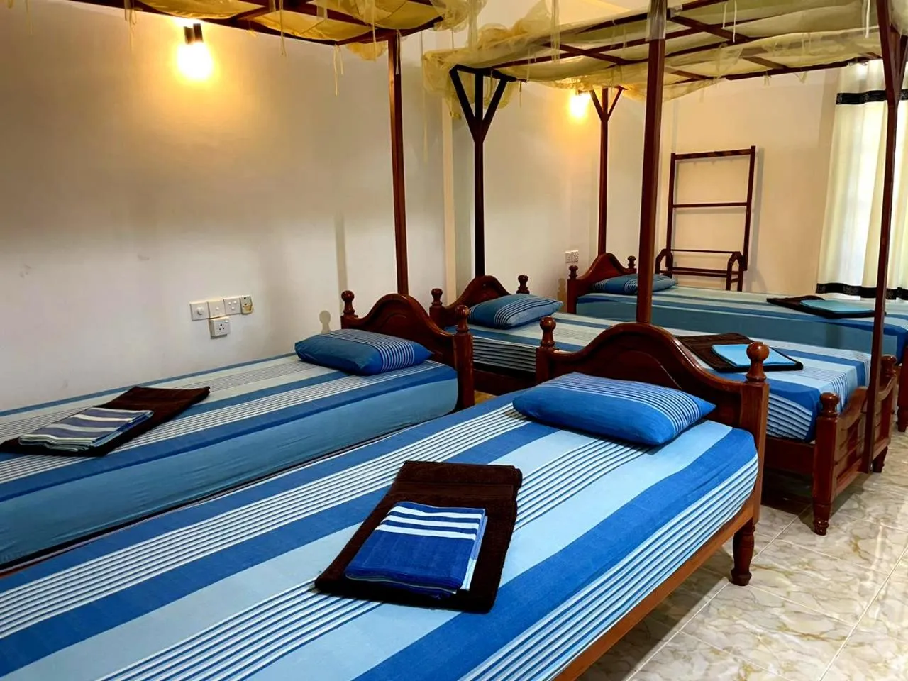 Bedroom, Bed in La Safari Inn Tissamaharama