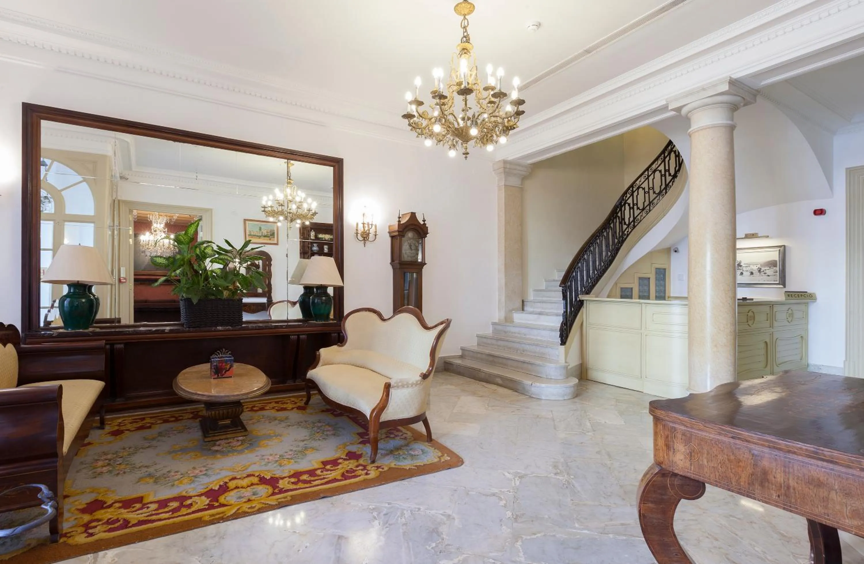 Lobby or reception in Hotel Diana