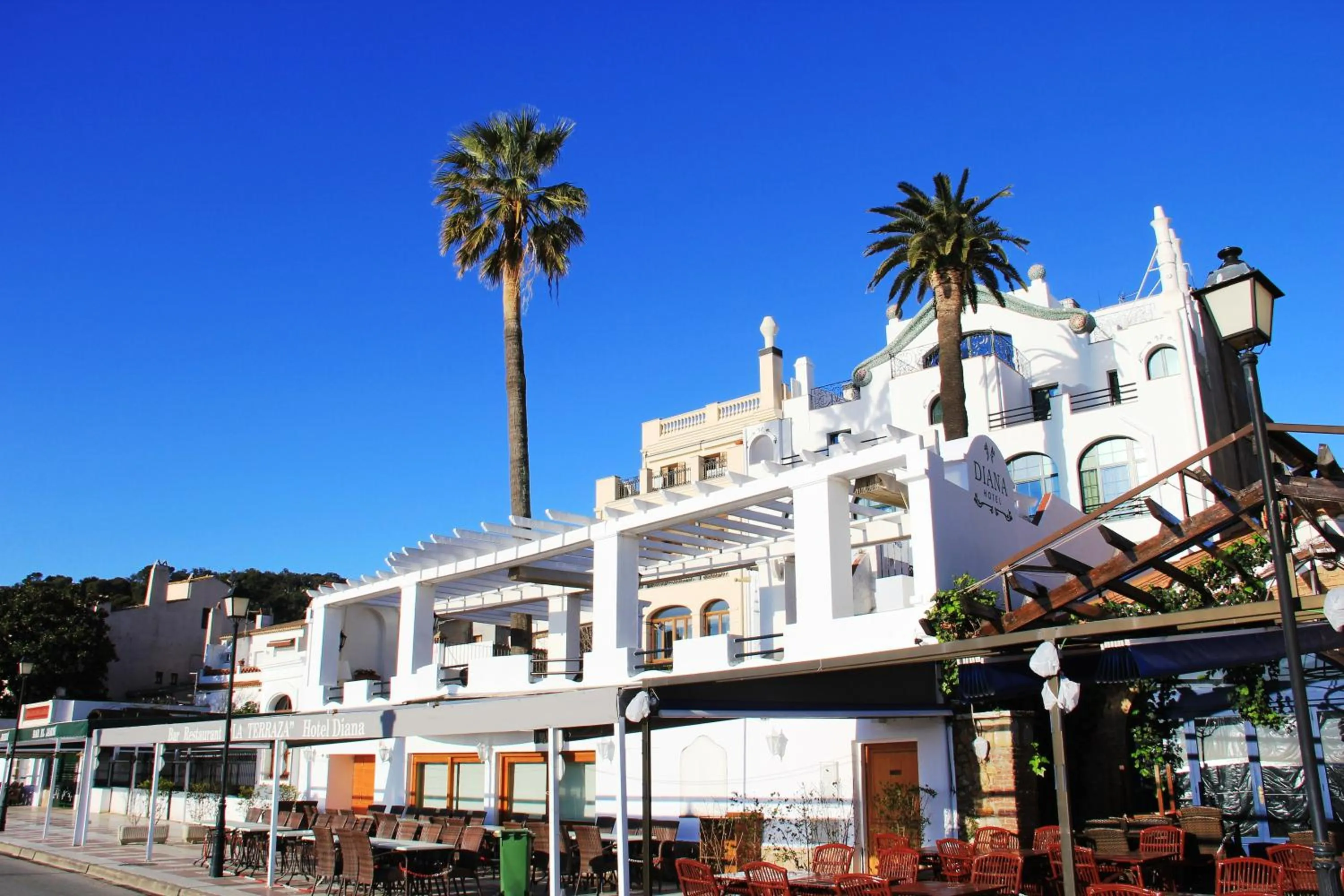 Facade/entrance in Hotel Diana