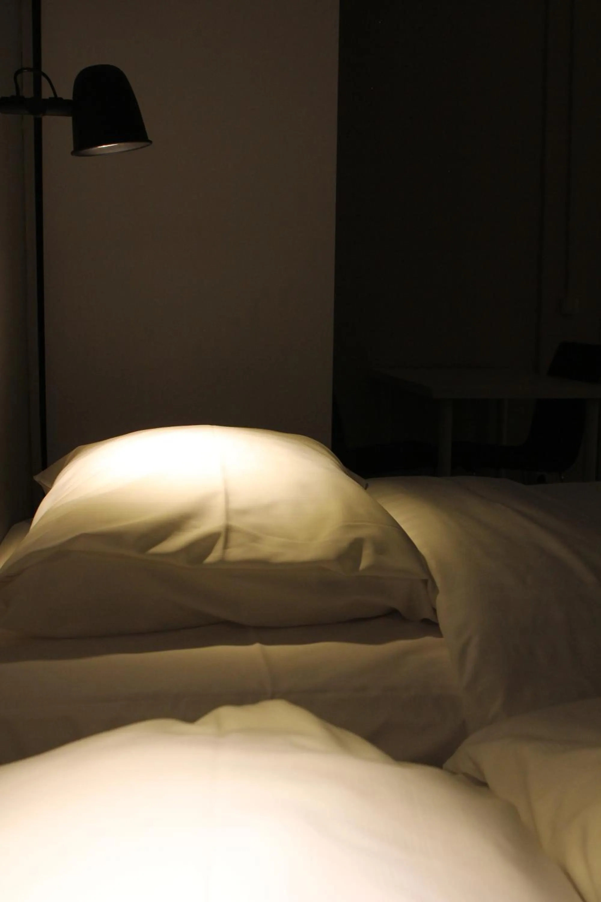 Bed in Hotell Bromma