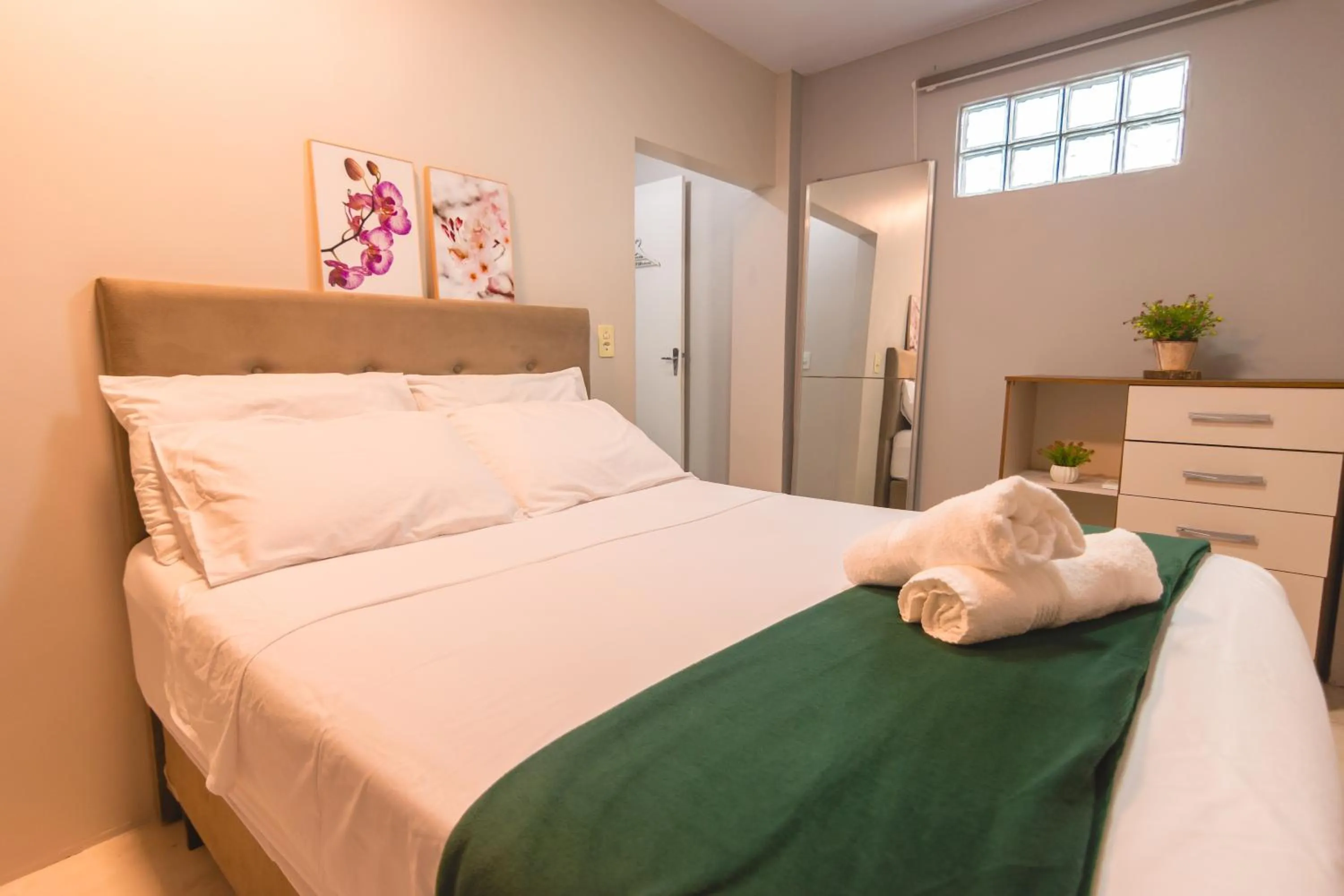 Bed in Flat Flores de Bombinhas Oficial