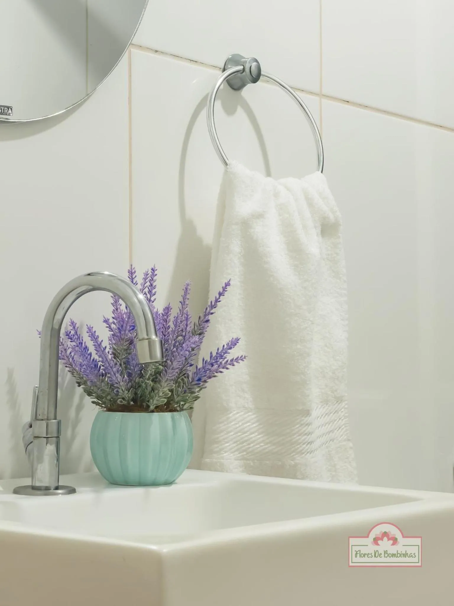 Bathroom in Flat Flores de Bombinhas Oficial