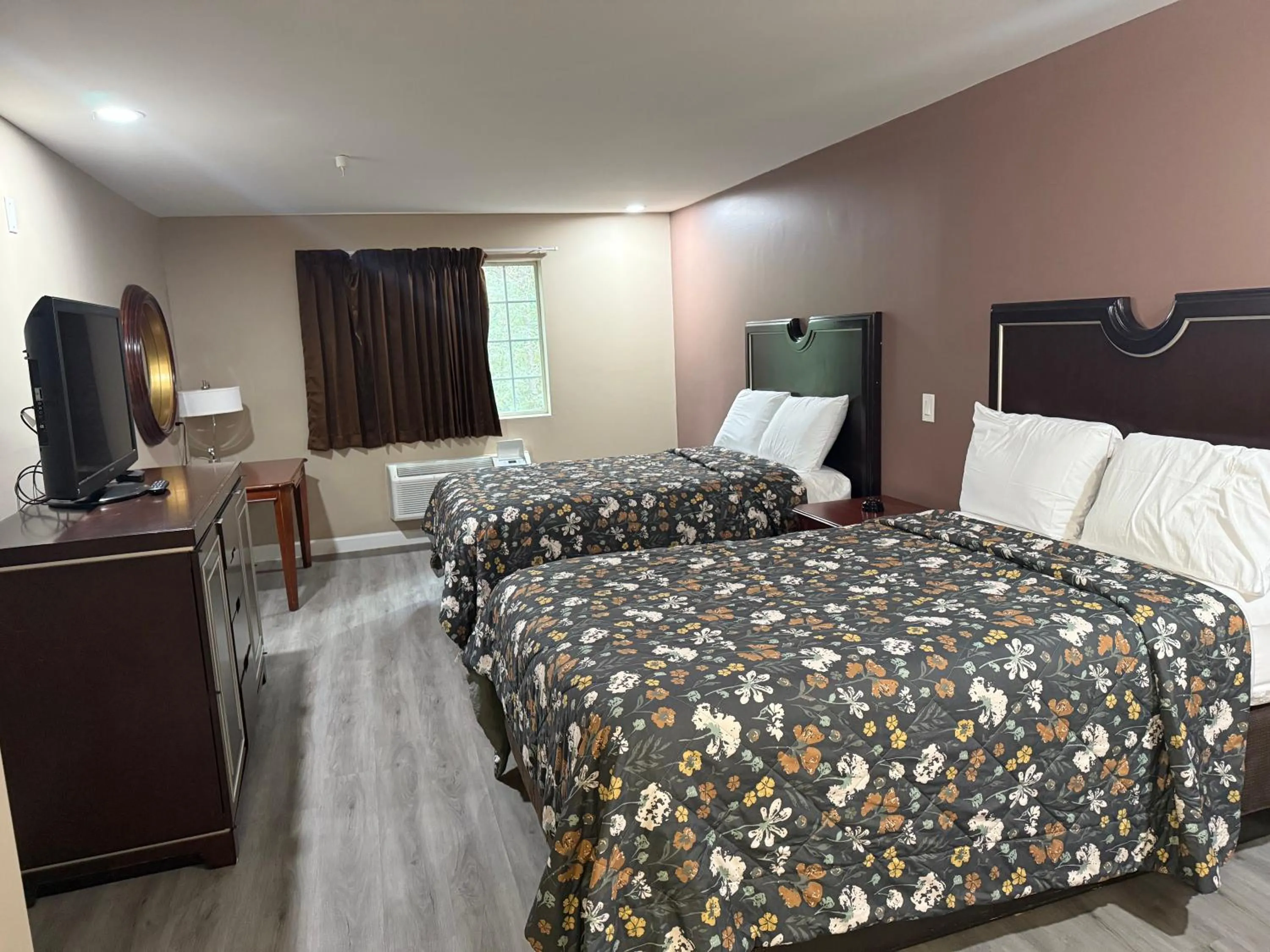 Double Room in Magnolia Bay Hotel & Suites