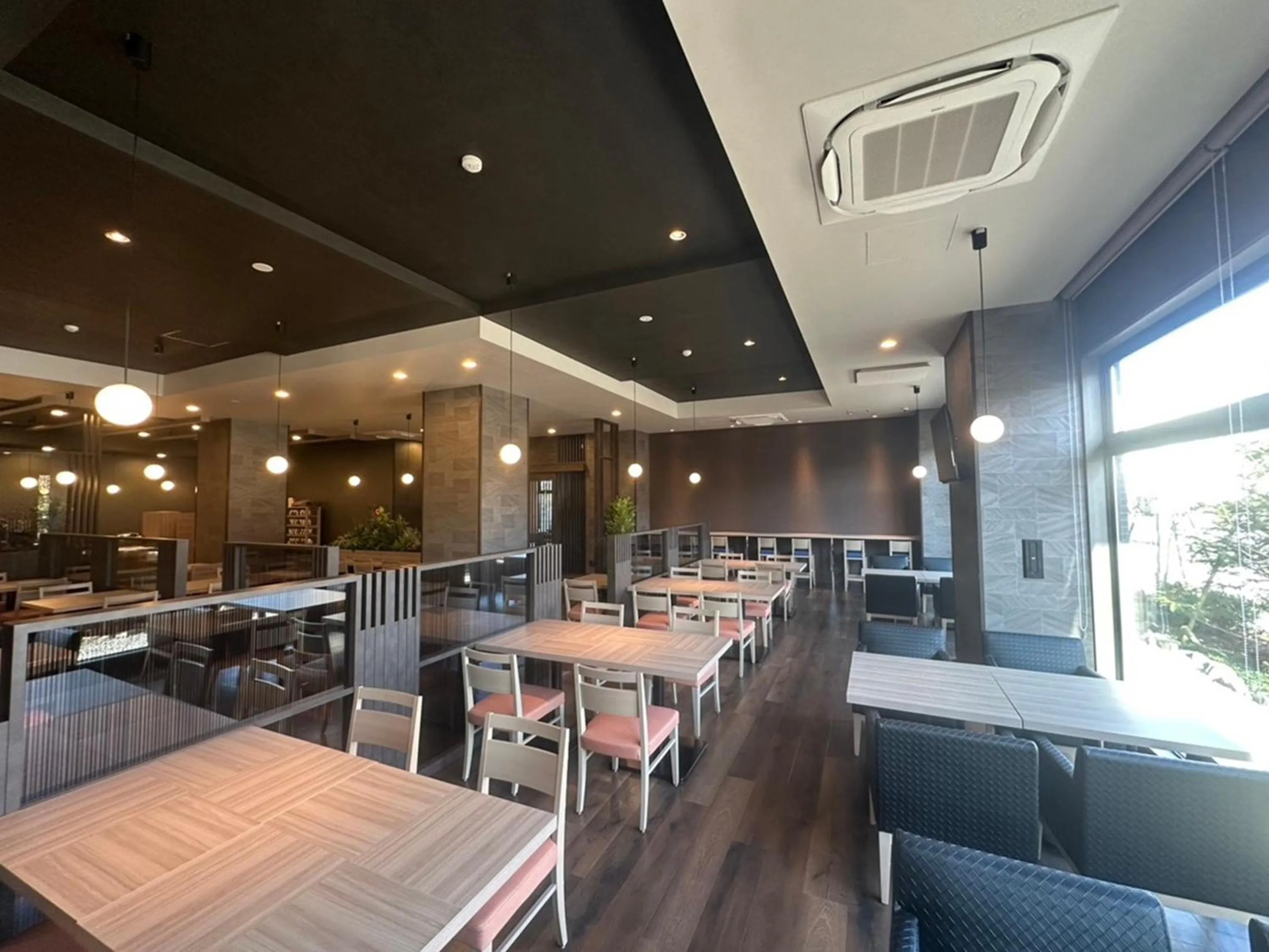 Restaurant/places to eat in Hotel Route Inn Grand Moriya Ekimae